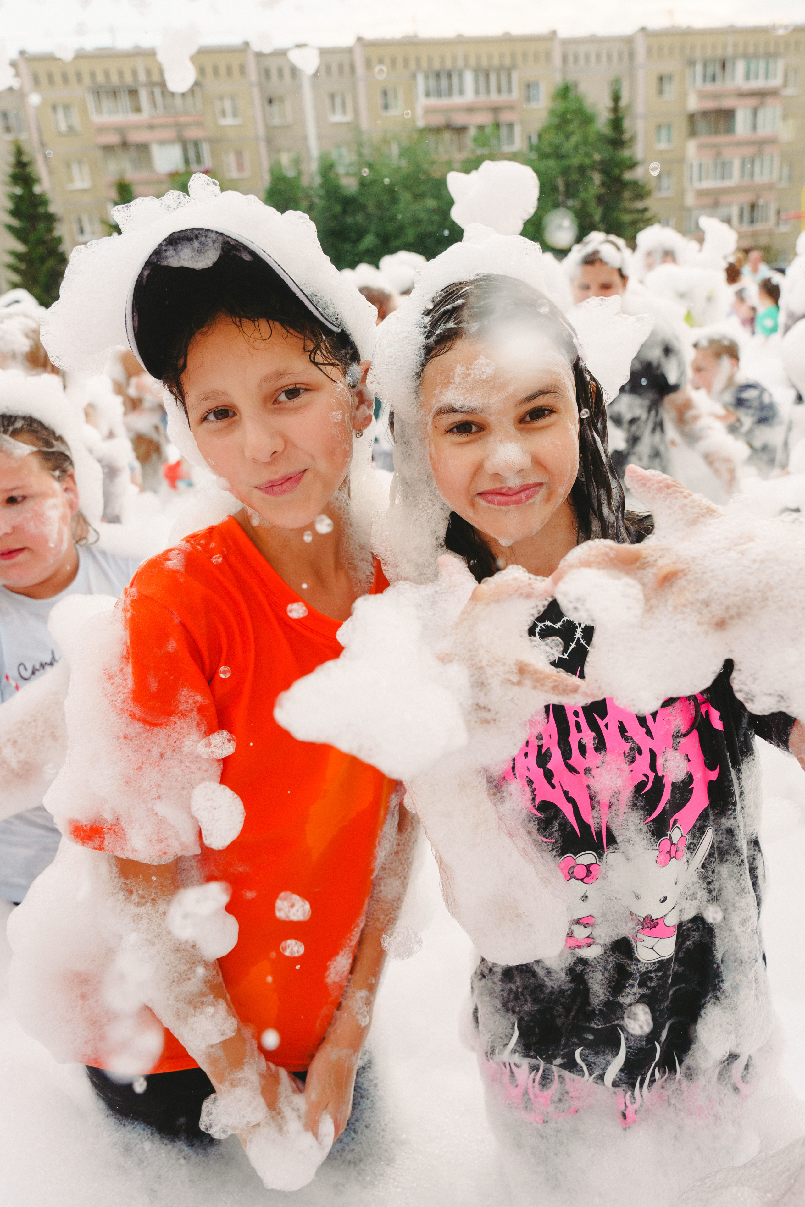 Пена — ПАТИ «Галактика развлечений» и «УК КОТ». Фотограф в детский сад в Екатеринбурге, выпускные альбомы Юлия Умерова