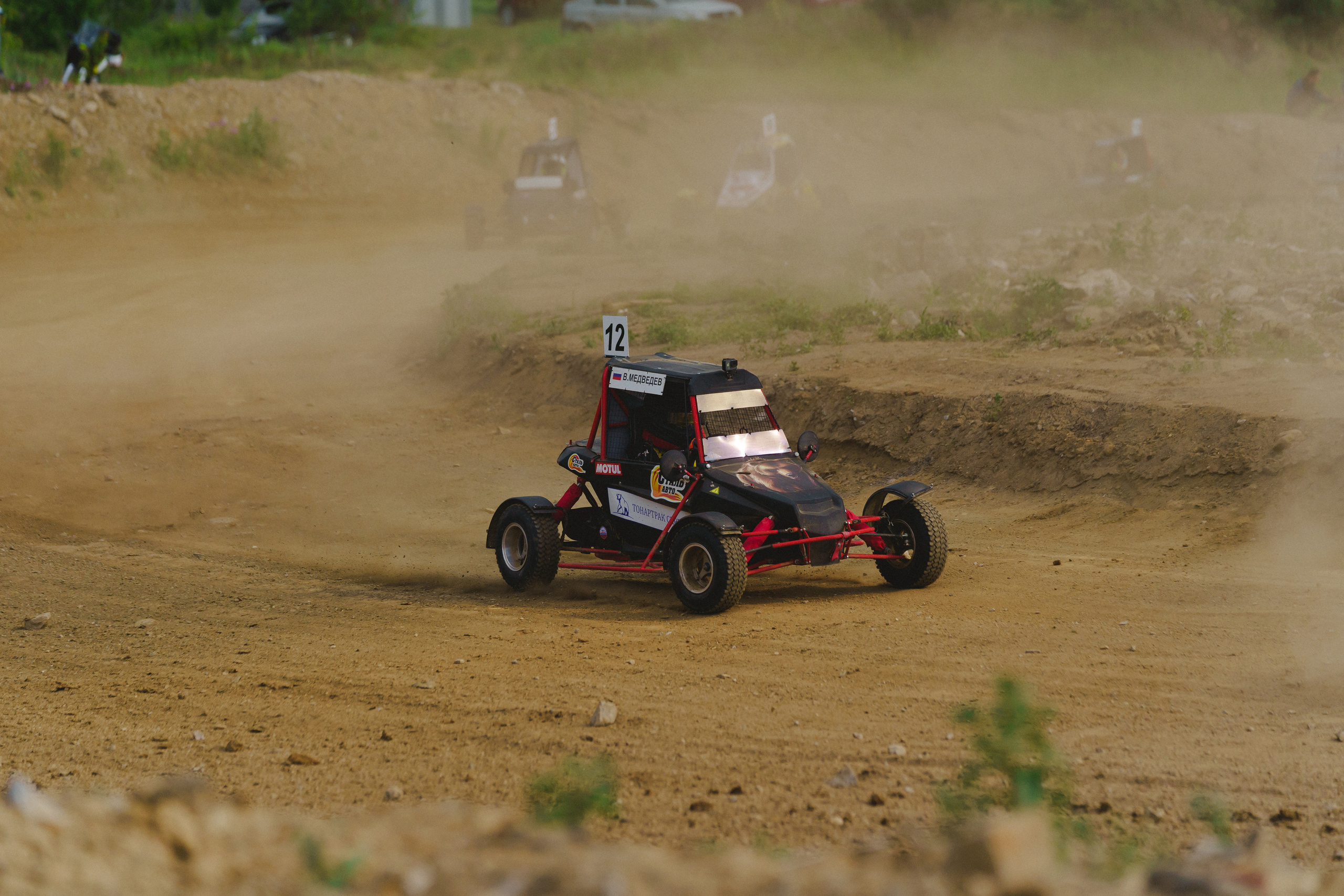 Автокросс Березовский. Фотограф Камиль Умеров. Фотограф в детский сад в Екатеринбурге, выпускные альбомы Юлия Умерова