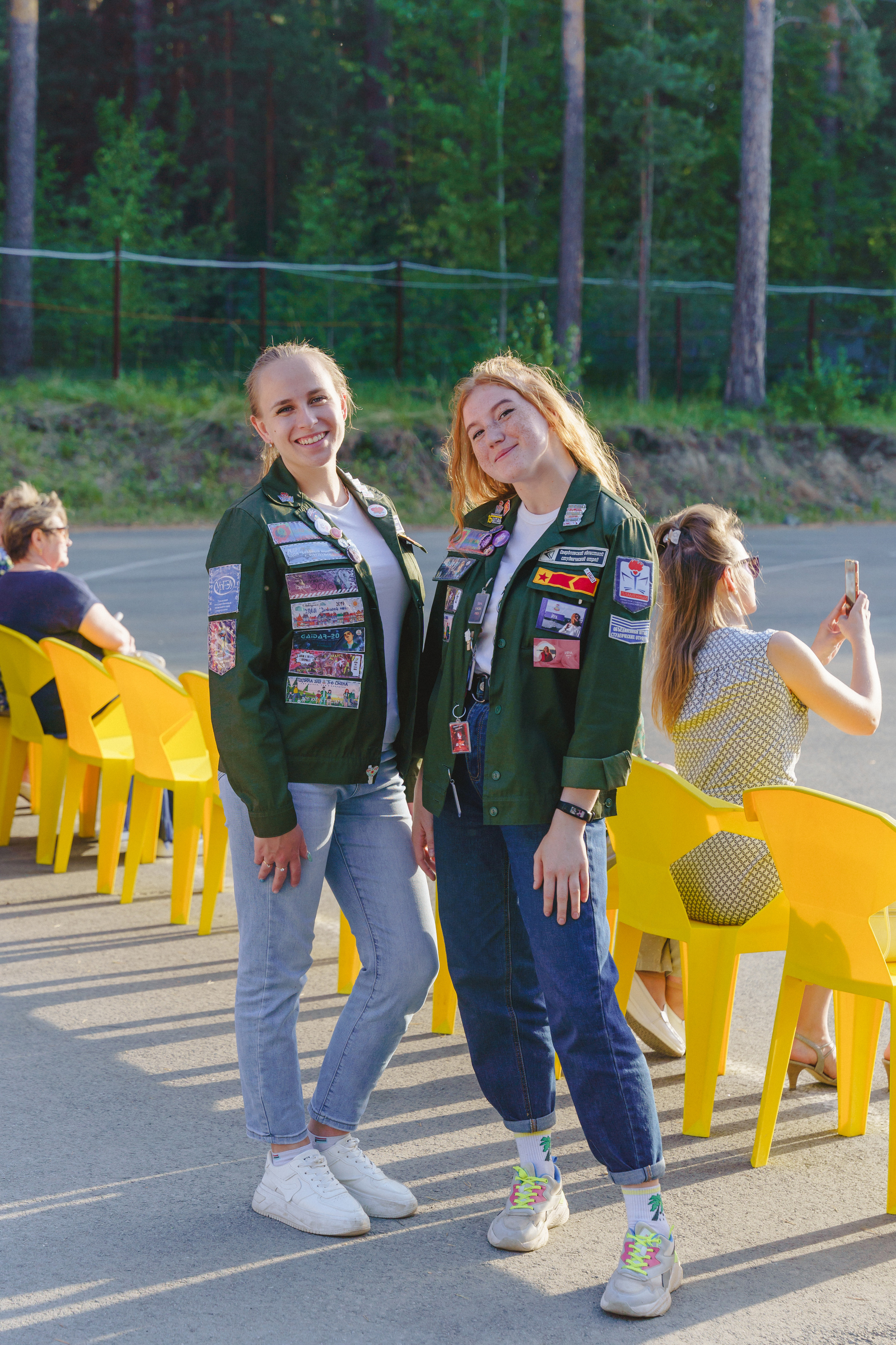Юбилей БМАУ ДЗОЛ «Зарница». Фотограф в детский сад в Екатеринбурге, выпускные альбомы Юлия Умерова