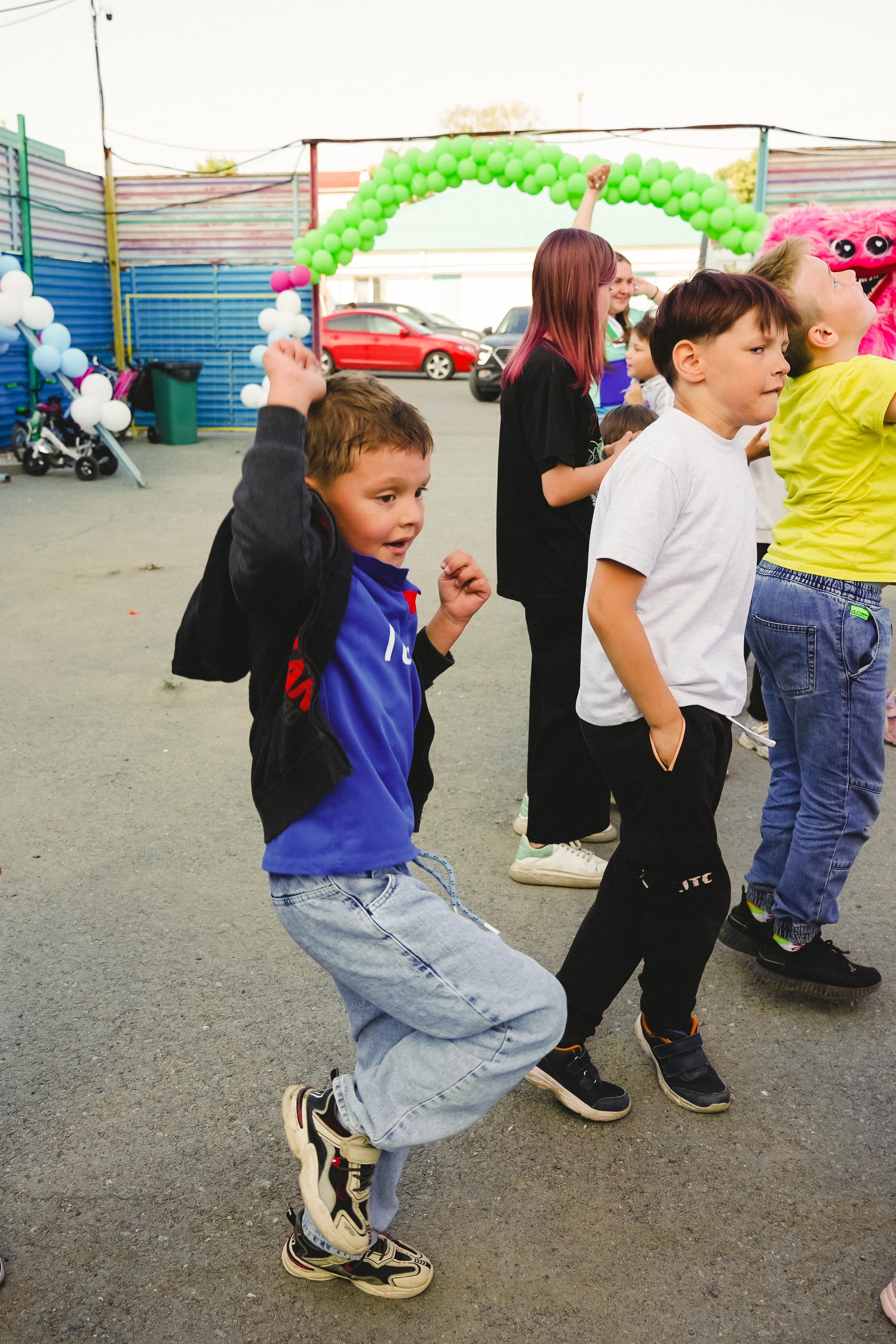 Открытие парка аттракционов «Галактика развлечений». Фотограф в детский сад в Екатеринбурге, выпускные альбомы Юлия Умерова
