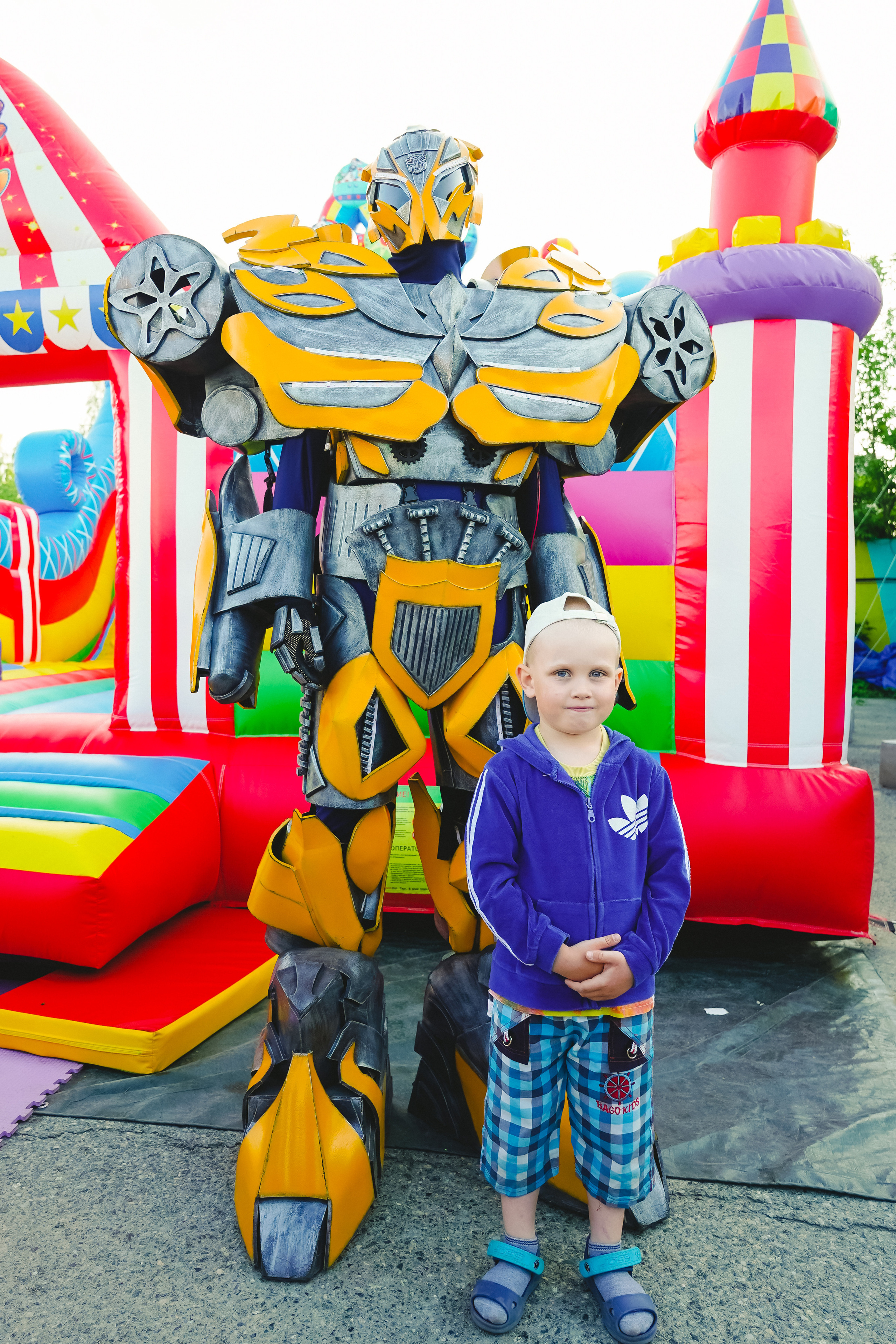 Открытие парка аттракционов «Галактика развлечений». Фотограф в детский сад в Екатеринбурге, выпускные альбомы Юлия Умерова