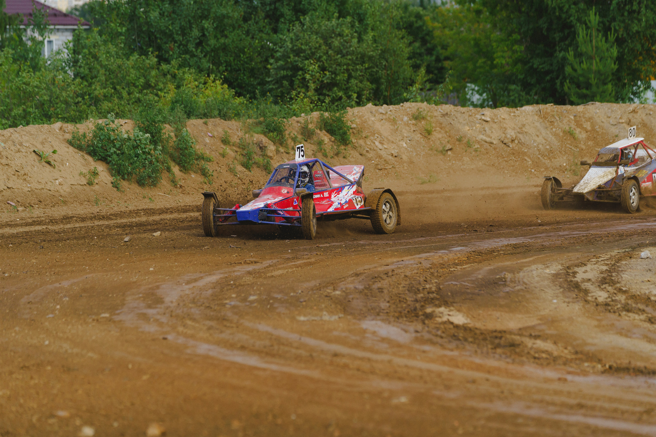 Автокросс Березовский. Фотограф Камиль Умеров. Фотограф в детский сад в Екатеринбурге, выпускные альбомы Юлия Умерова