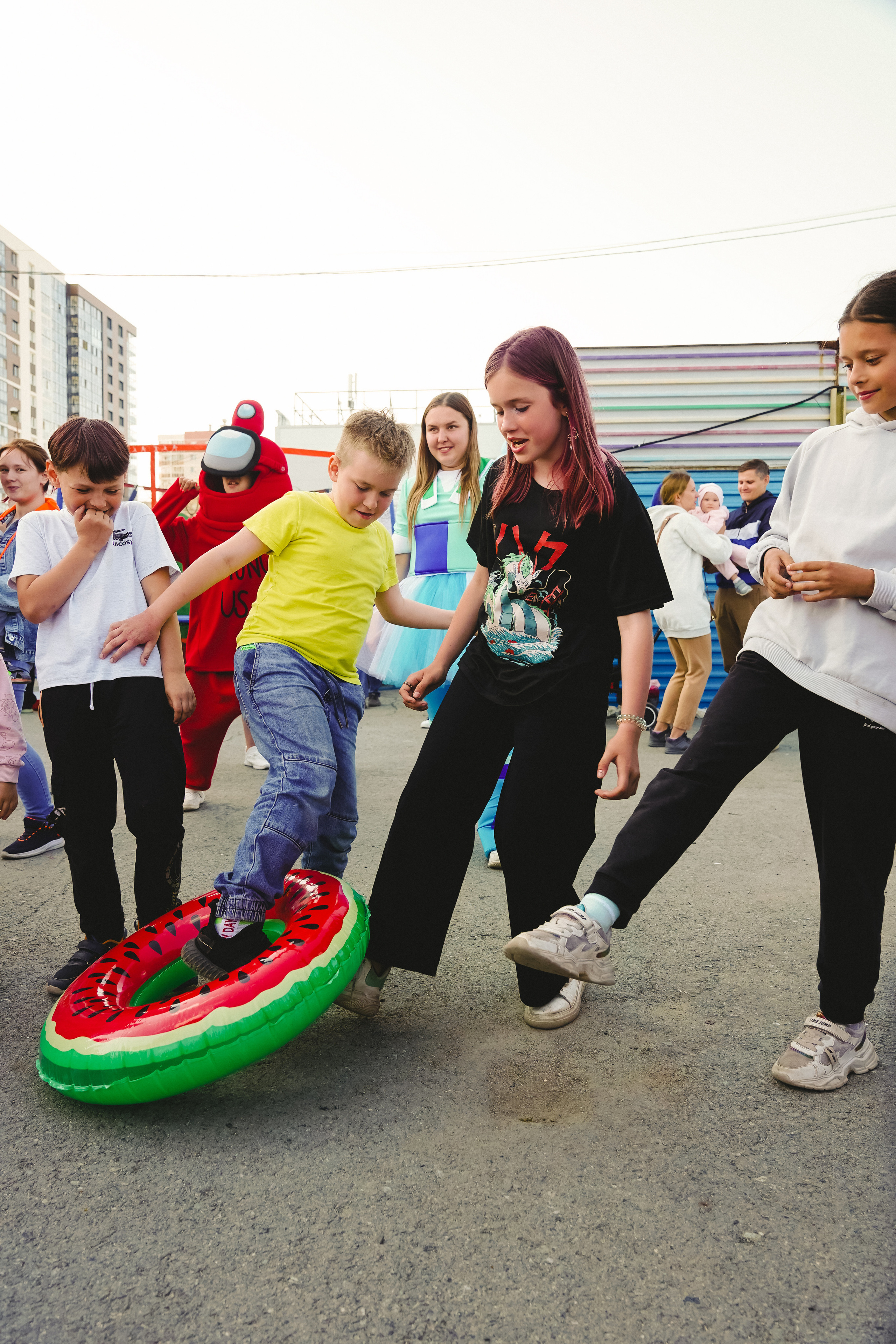 Открытие парка аттракционов «Галактика развлечений». Фотограф в детский сад в Екатеринбурге, выпускные альбомы Юлия Умерова