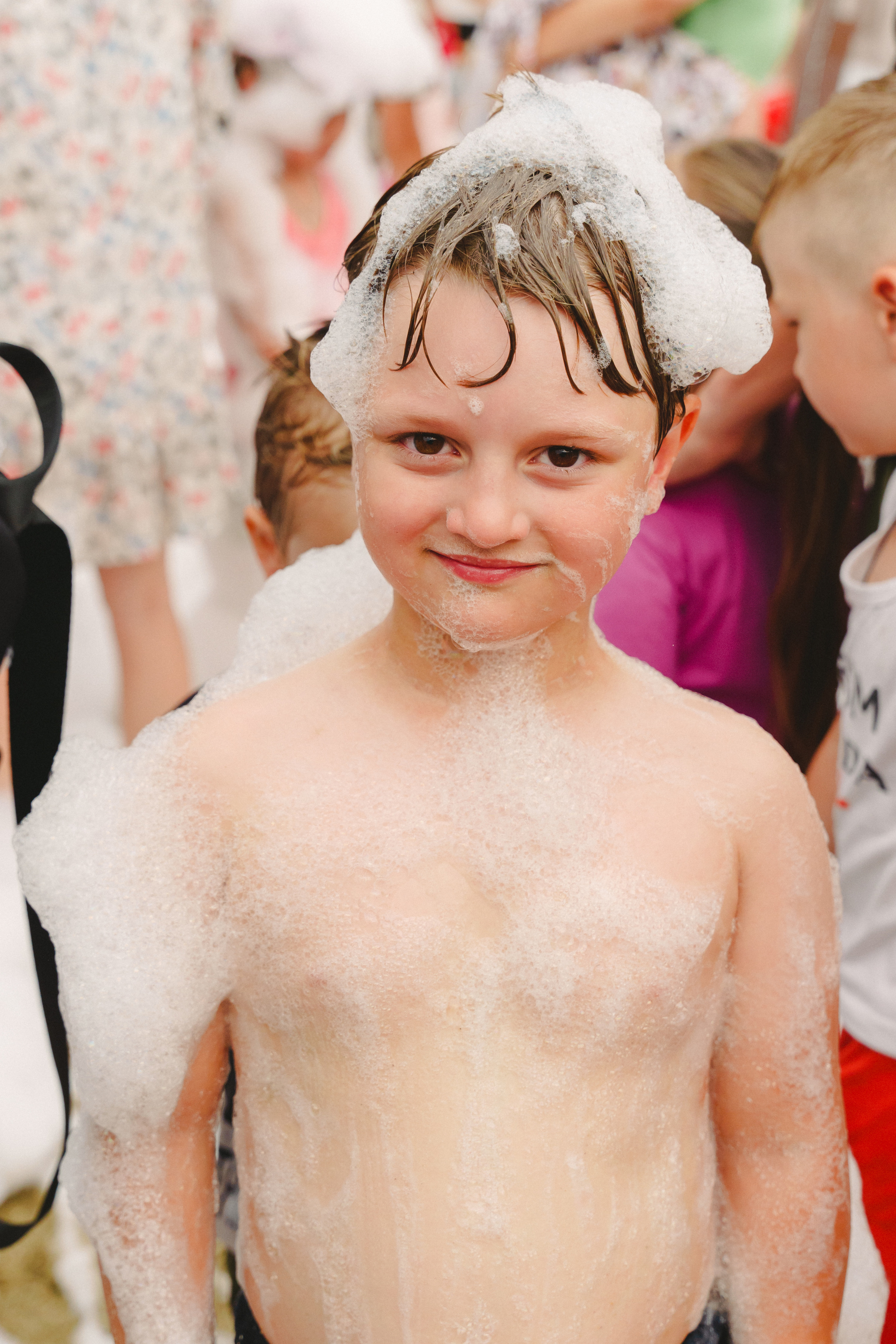 Пена — ПАТИ «Галактика развлечений» и «УК КОТ». Фотограф в детский сад в Екатеринбурге, выпускные альбомы Юлия Умерова