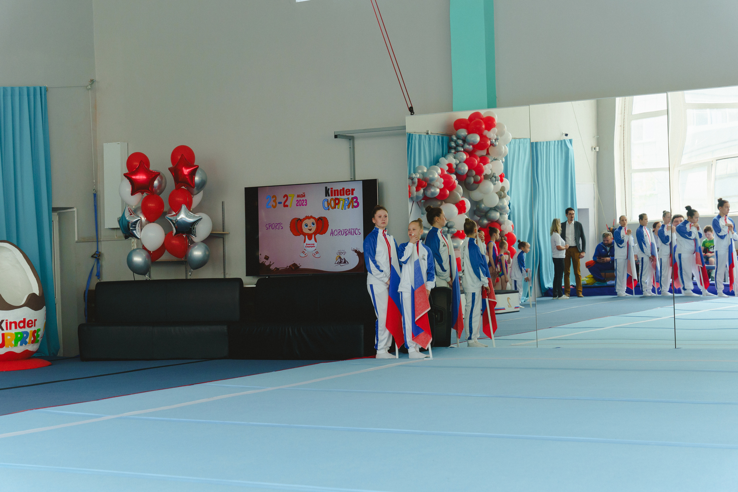 Межрегиональные соревнования по спортивной акробатике «Киндер Сюрприз». Фотограф в детский сад в Екатеринбурге, выпускные альбомы Юлия Умерова
