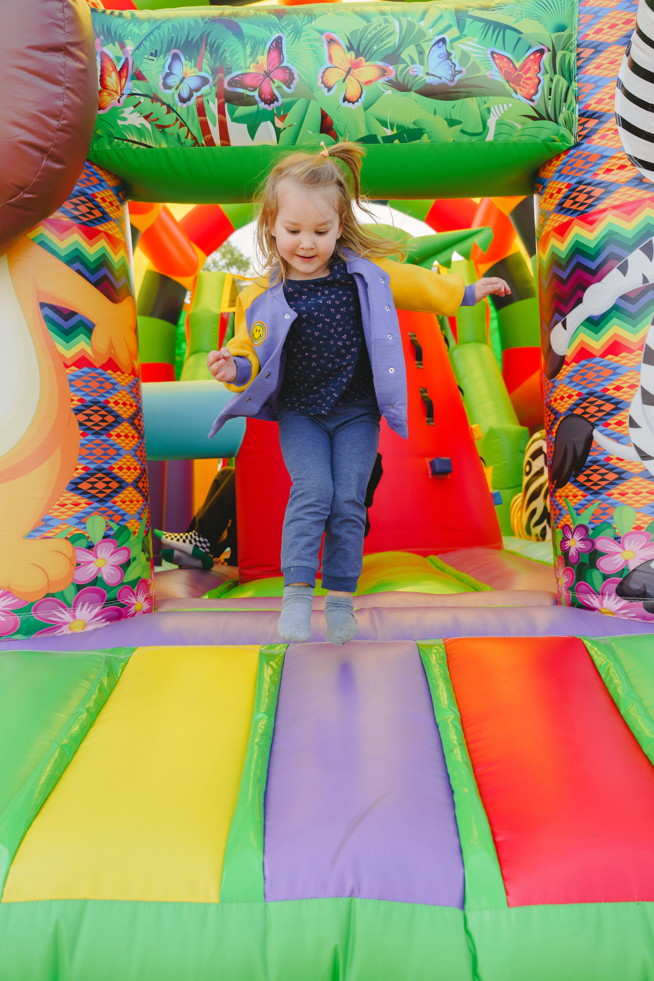Открытие парка аттракционов «Галактика развлечений». Фотограф в детский сад в Екатеринбурге, выпускные альбомы Юлия Умерова
