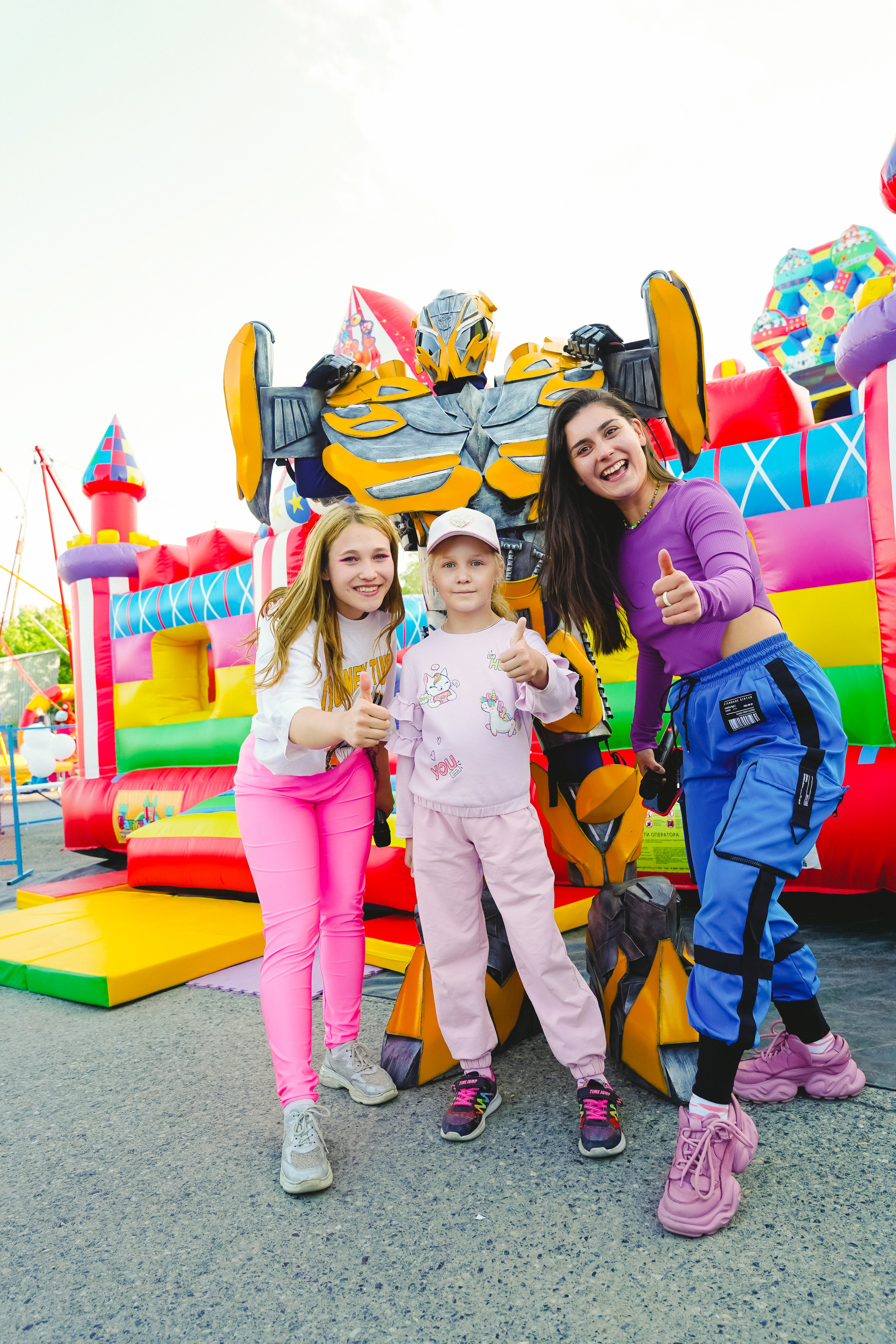 Открытие парка аттракционов «Галактика развлечений». Фотограф в детский сад в Екатеринбурге, выпускные альбомы Юлия Умерова