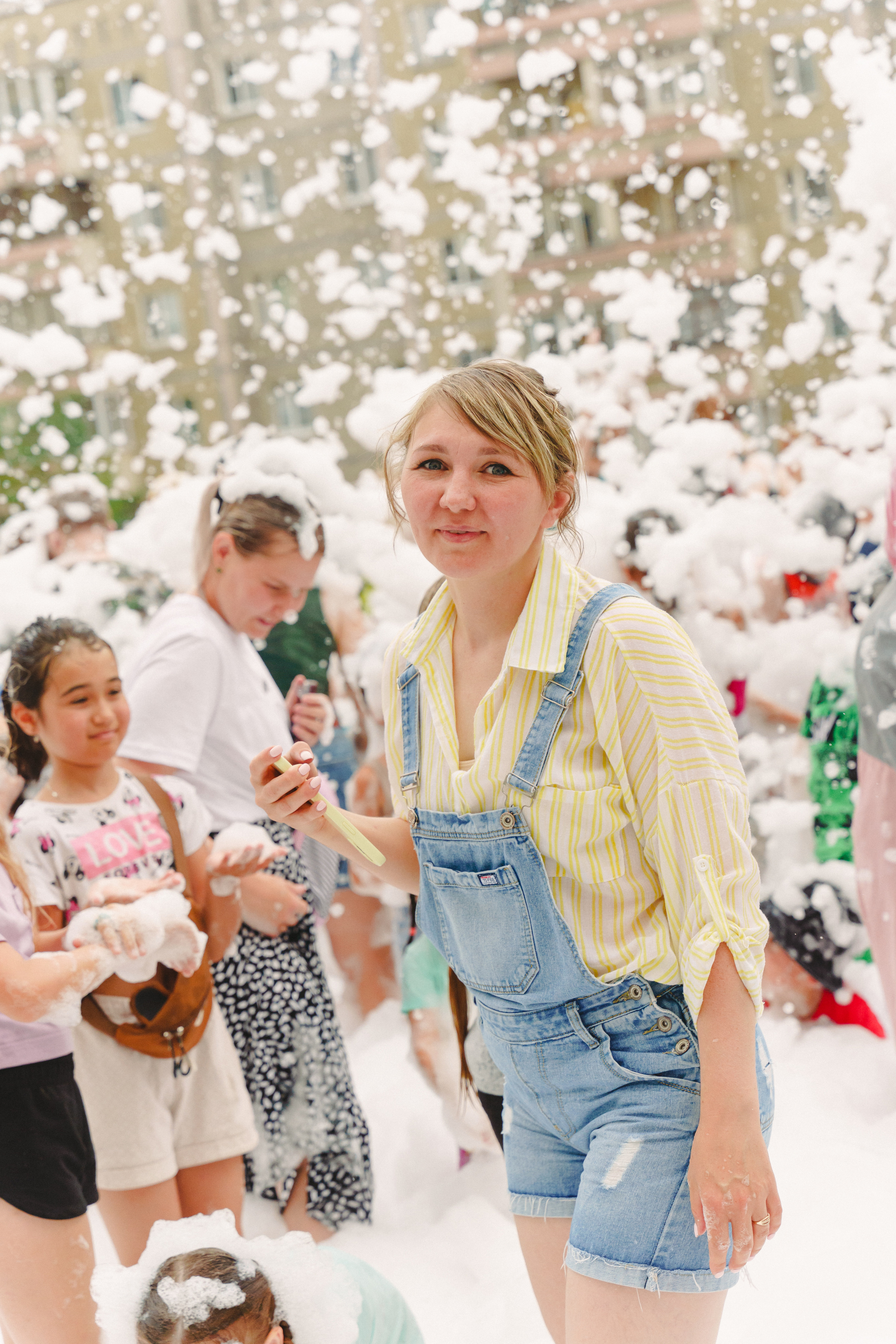 Пена — ПАТИ «Галактика развлечений» и «УК КОТ». Фотограф в детский сад в Екатеринбурге, выпускные альбомы Юлия Умерова