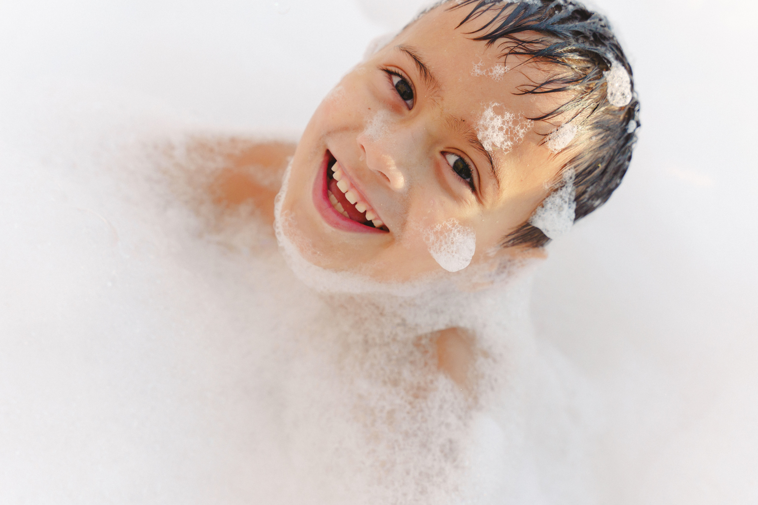 Пена — ПАТИ «Галактика развлечений» и «УК КОТ». Фотограф в детский сад в Екатеринбурге, выпускные альбомы Юлия Умерова