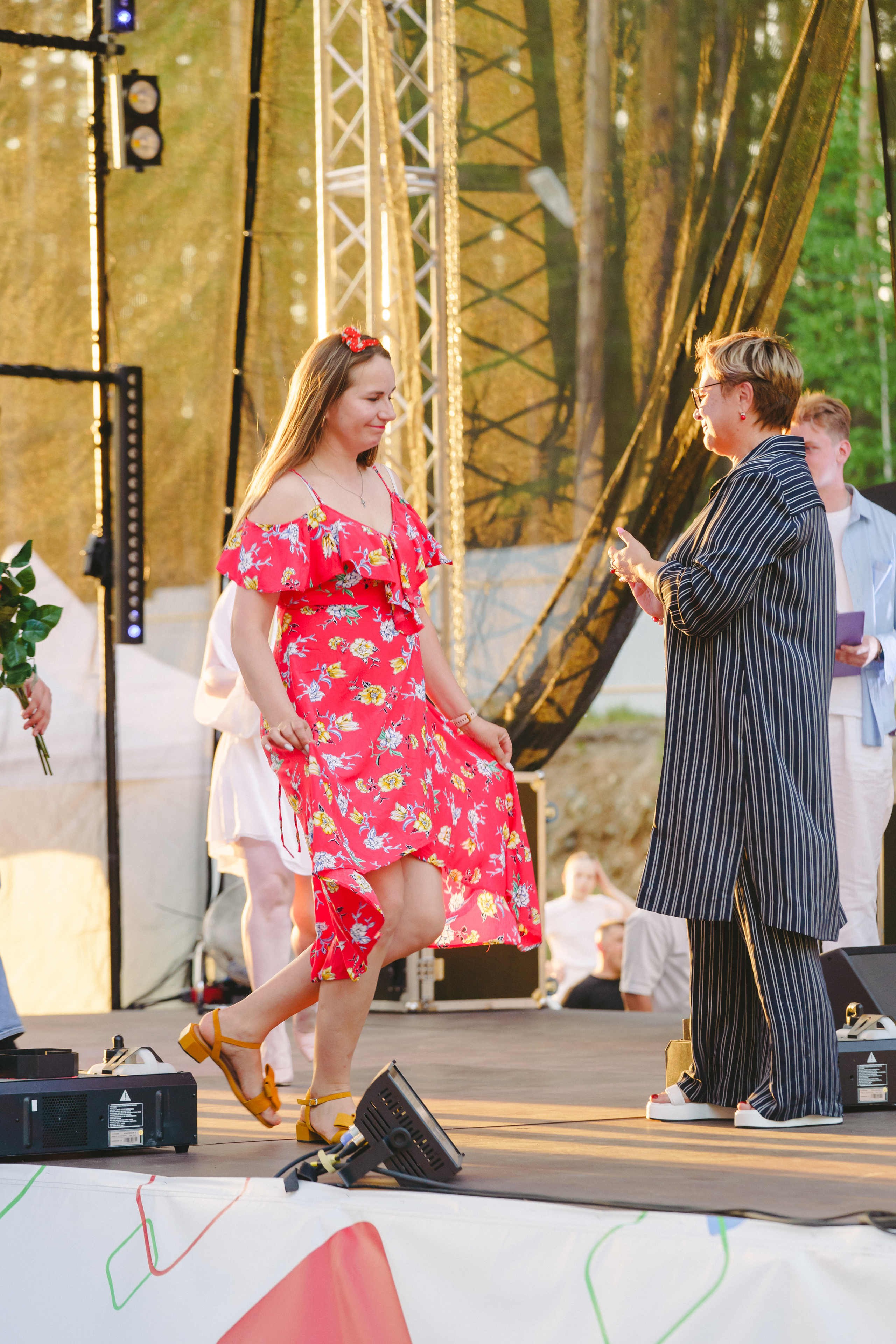 Юбилей БМАУ ДЗОЛ «Зарница». Фотограф в детский сад в Екатеринбурге, выпускные альбомы Юлия Умерова