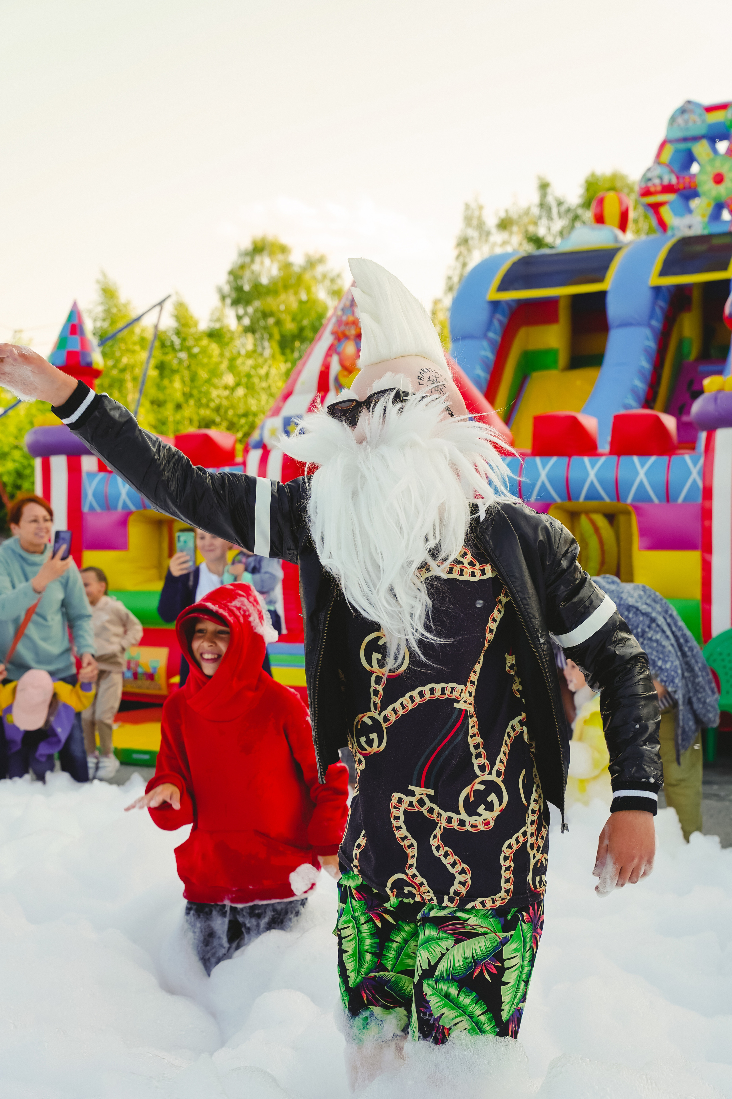 Открытие парка аттракционов «Галактика развлечений». Фотограф в детский сад в Екатеринбурге, выпускные альбомы Юлия Умерова