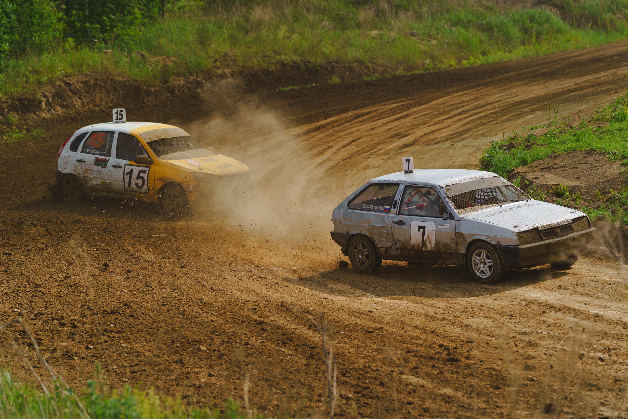 Автокросс Березовский. Фотограф Камиль Умеров. Фотограф в детский сад в Екатеринбурге, выпускные альбомы Юлия Умерова
