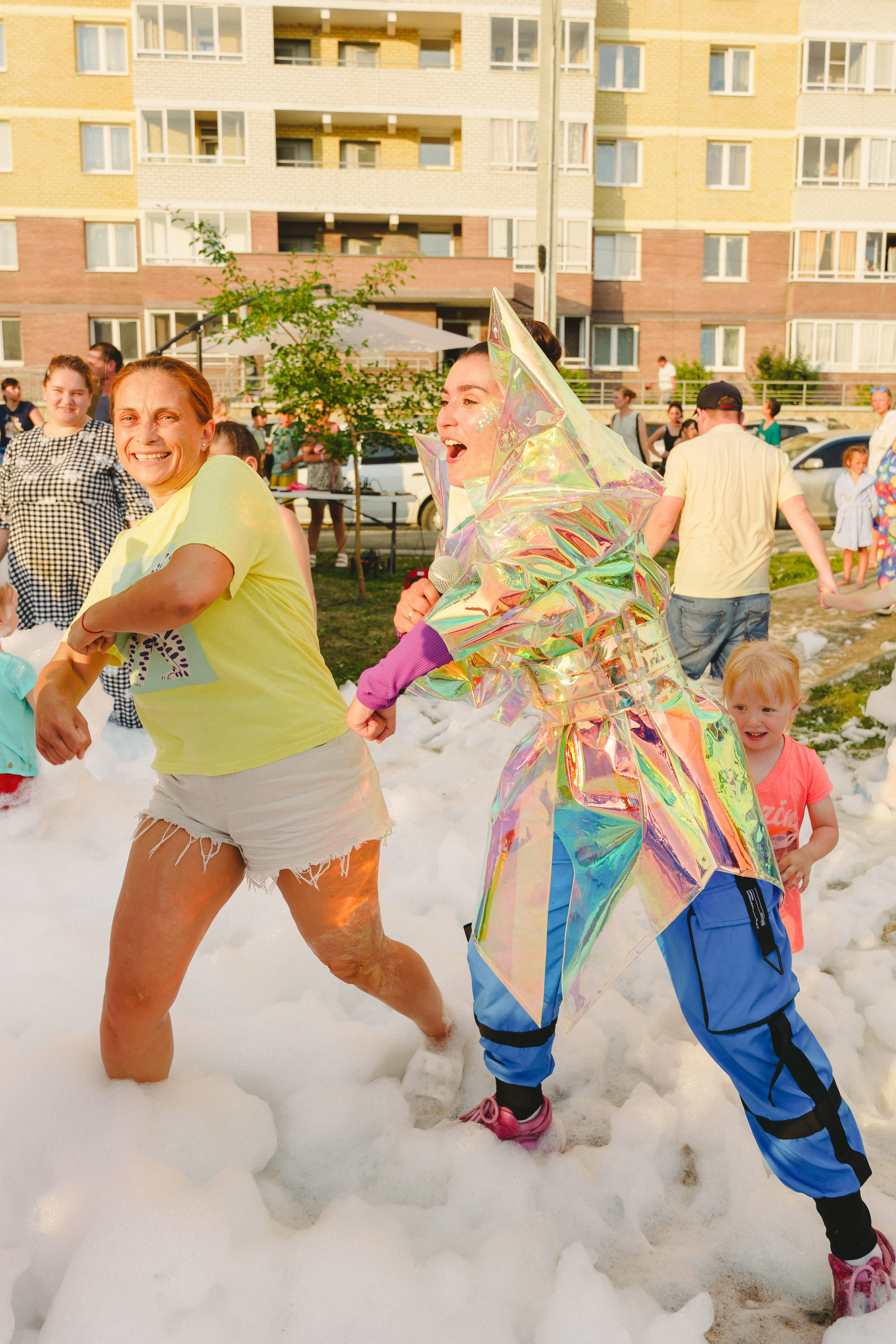 Пена — ПАТИ «Галактика развлечений» и «УК КОТ». Фотограф в детский сад в Екатеринбурге, выпускные альбомы Юлия Умерова