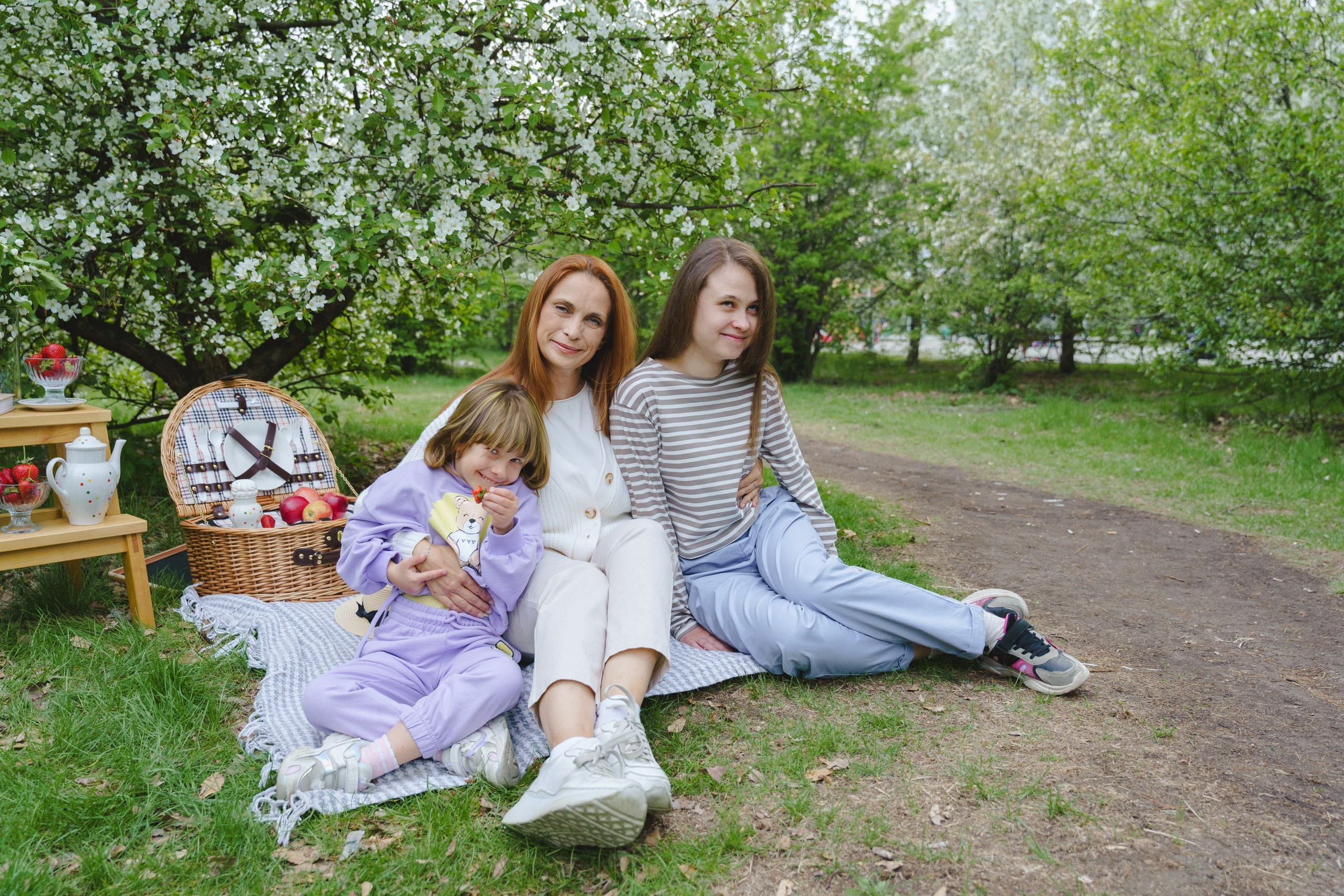 Фотопроект в цветении. Фотограф в детский сад в Екатеринбурге, выпускные альбомы Юлия Умерова