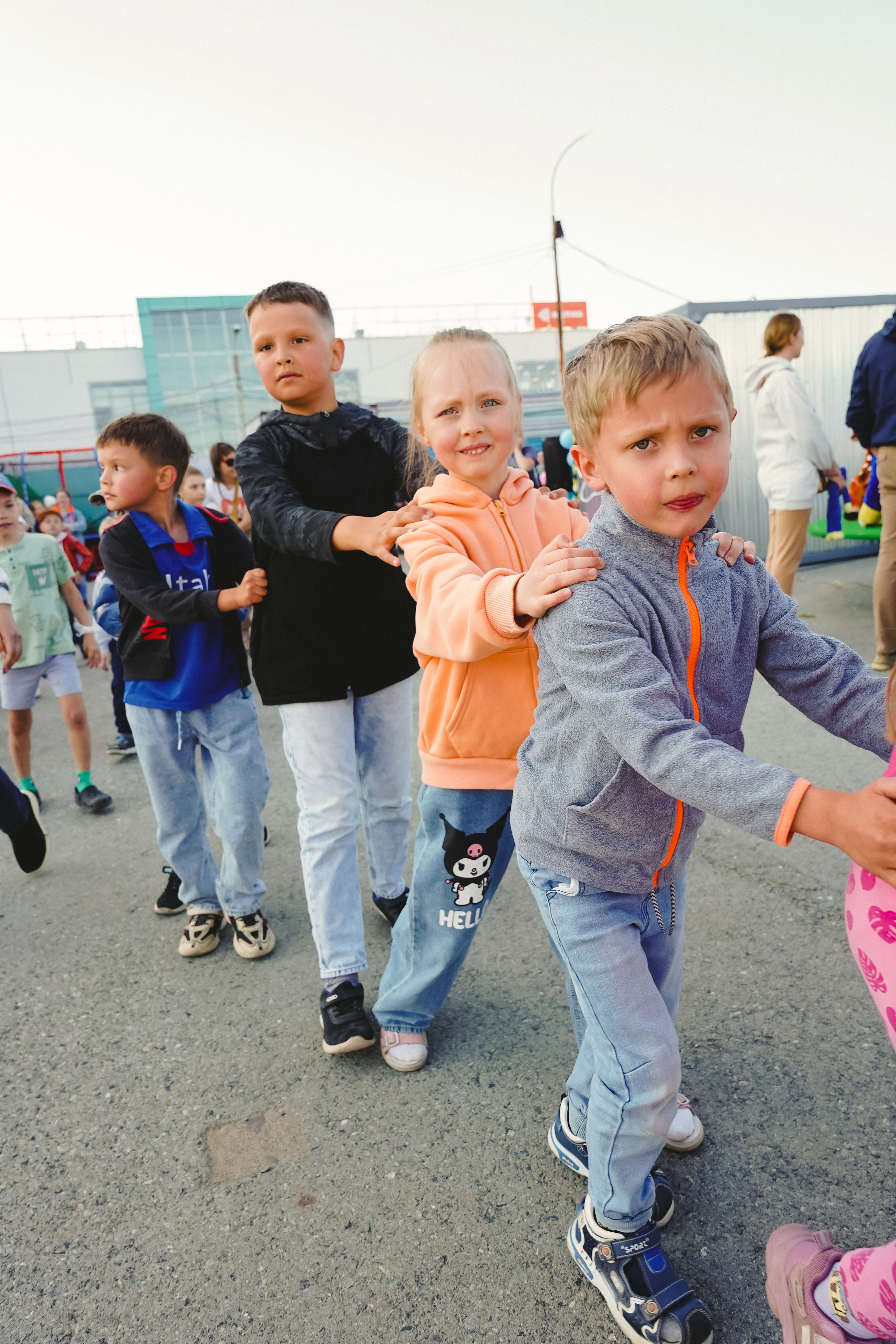 Открытие парка аттракционов «Галактика развлечений». Фотограф в детский сад в Екатеринбурге, выпускные альбомы Юлия Умерова