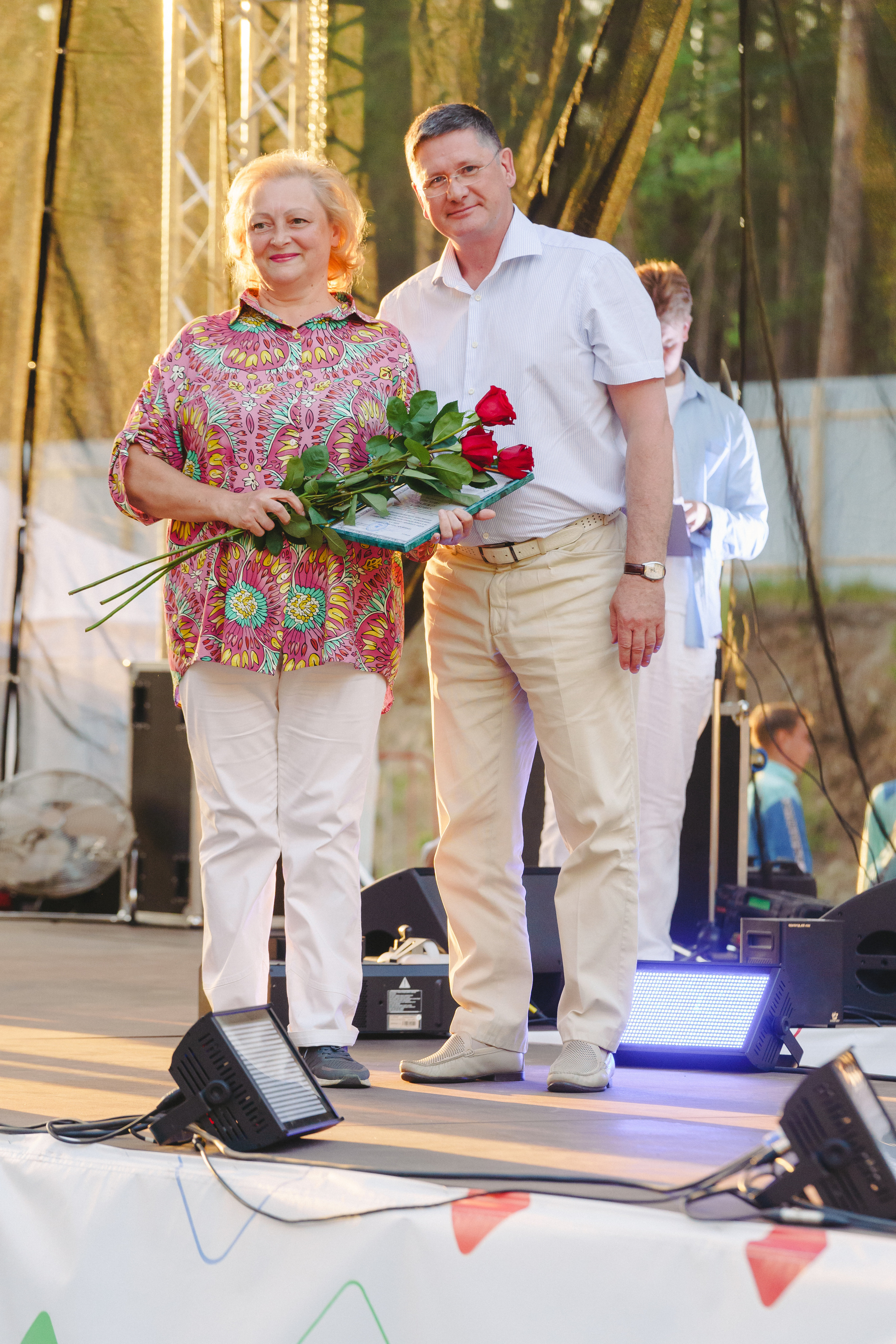 Юбилей БМАУ ДЗОЛ «Зарница». Фотограф в детский сад в Екатеринбурге, выпускные альбомы Юлия Умерова