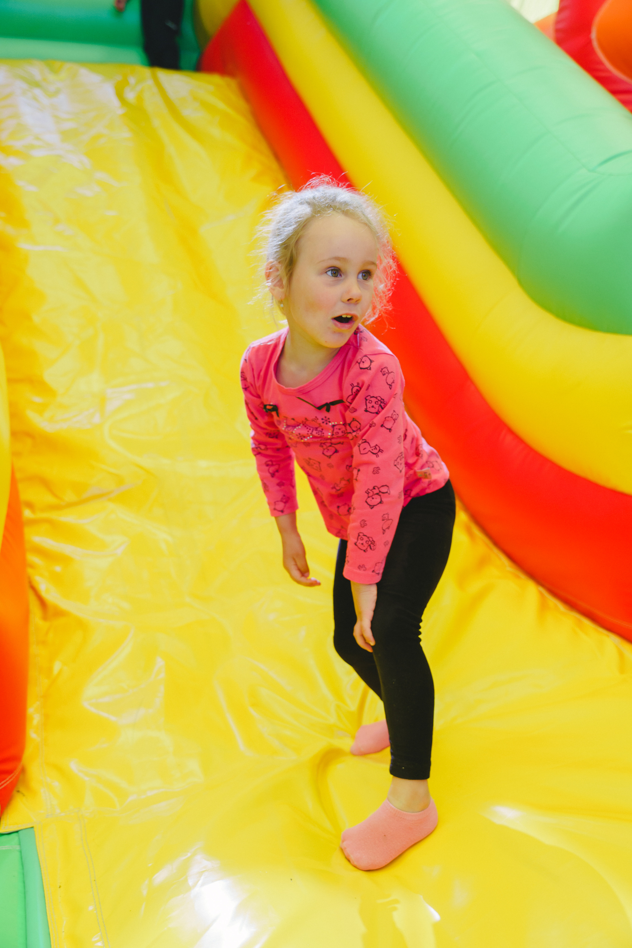 Открытие парка аттракционов «Галактика развлечений». Фотограф в детский сад в Екатеринбурге, выпускные альбомы Юлия Умерова