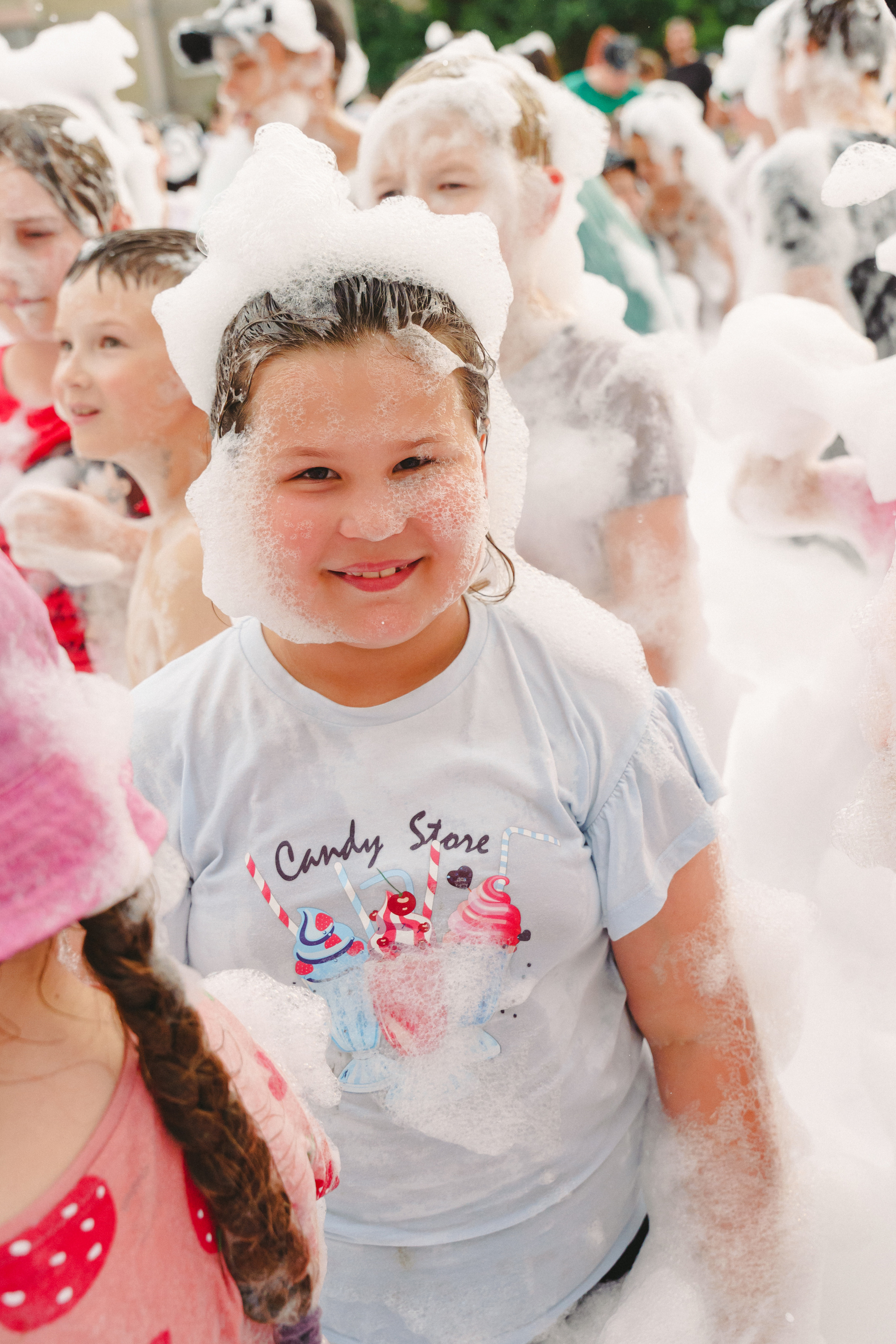 Пена — ПАТИ «Галактика развлечений» и «УК КОТ». Фотограф в детский сад в Екатеринбурге, выпускные альбомы Юлия Умерова