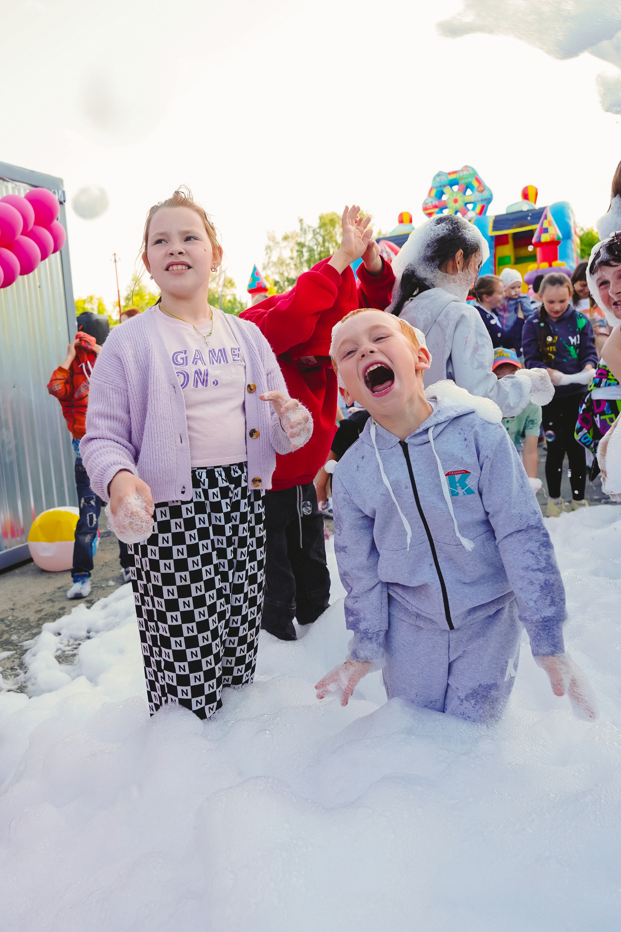 Открытие парка аттракционов «Галактика развлечений». Фотограф в детский сад в Екатеринбурге, выпускные альбомы Юлия Умерова