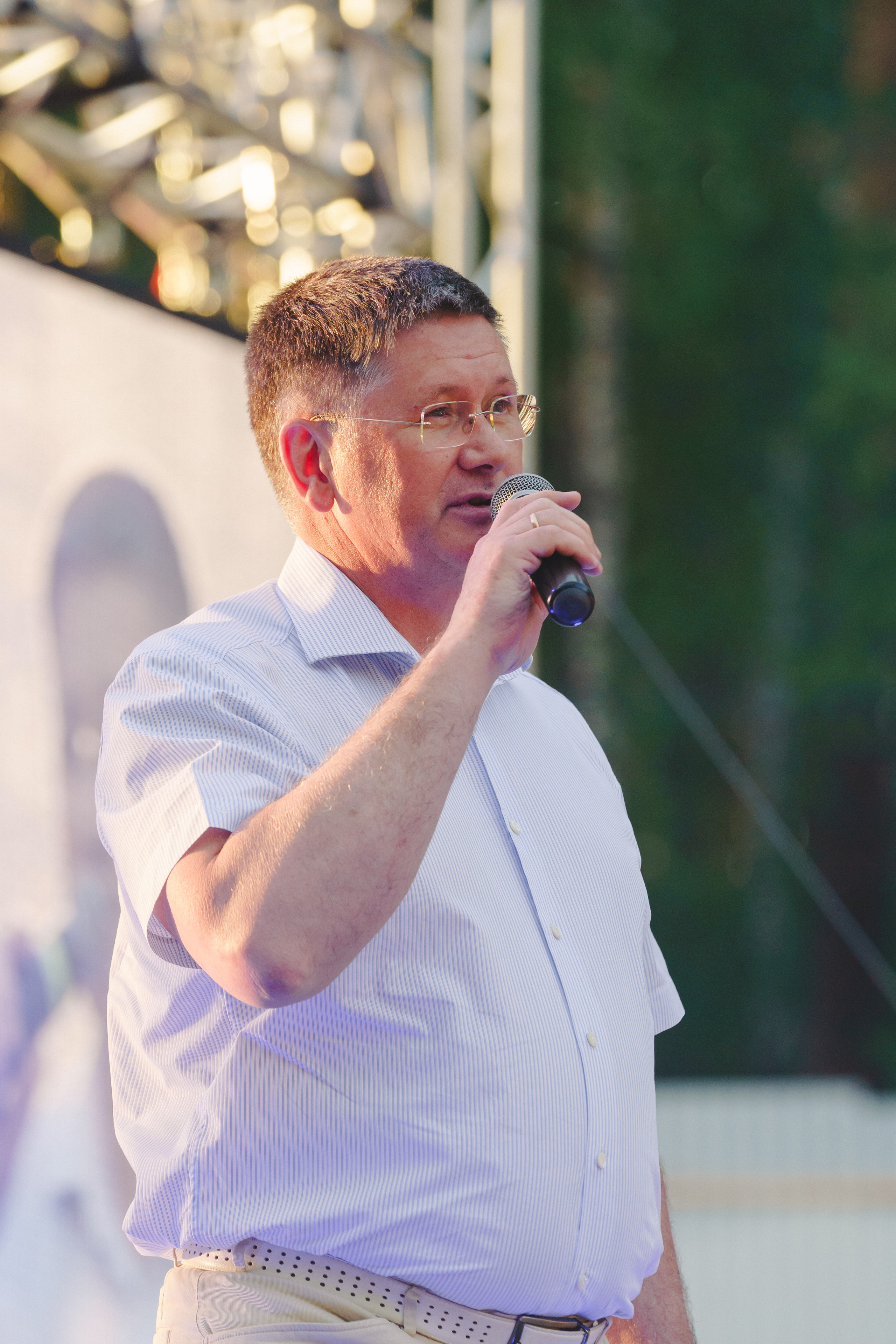 Юбилей БМАУ ДЗОЛ «Зарница». Фотограф в детский сад в Екатеринбурге, выпускные альбомы Юлия Умерова