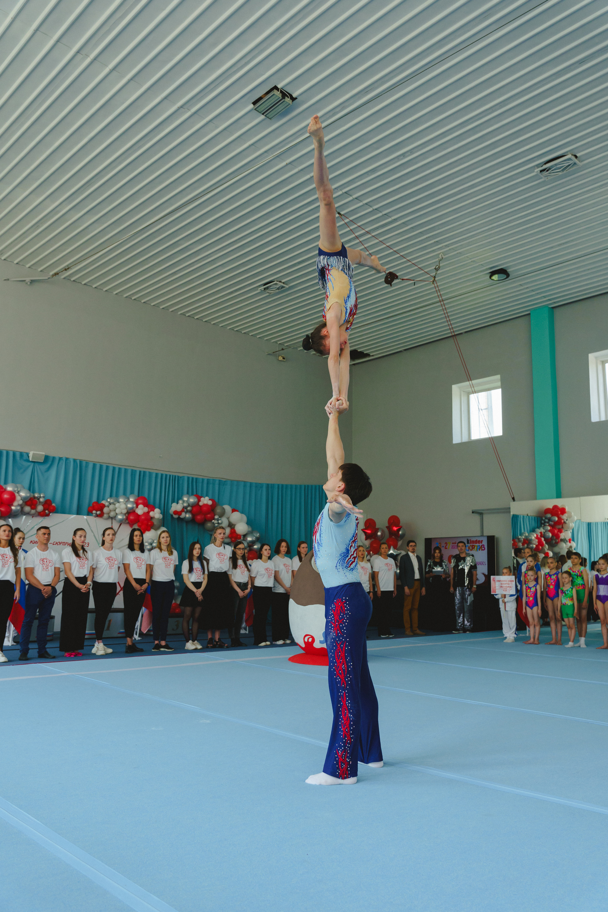 Межрегиональные соревнования по спортивной акробатике «Киндер Сюрприз». Фотограф в детский сад в Екатеринбурге, выпускные альбомы Юлия Умерова