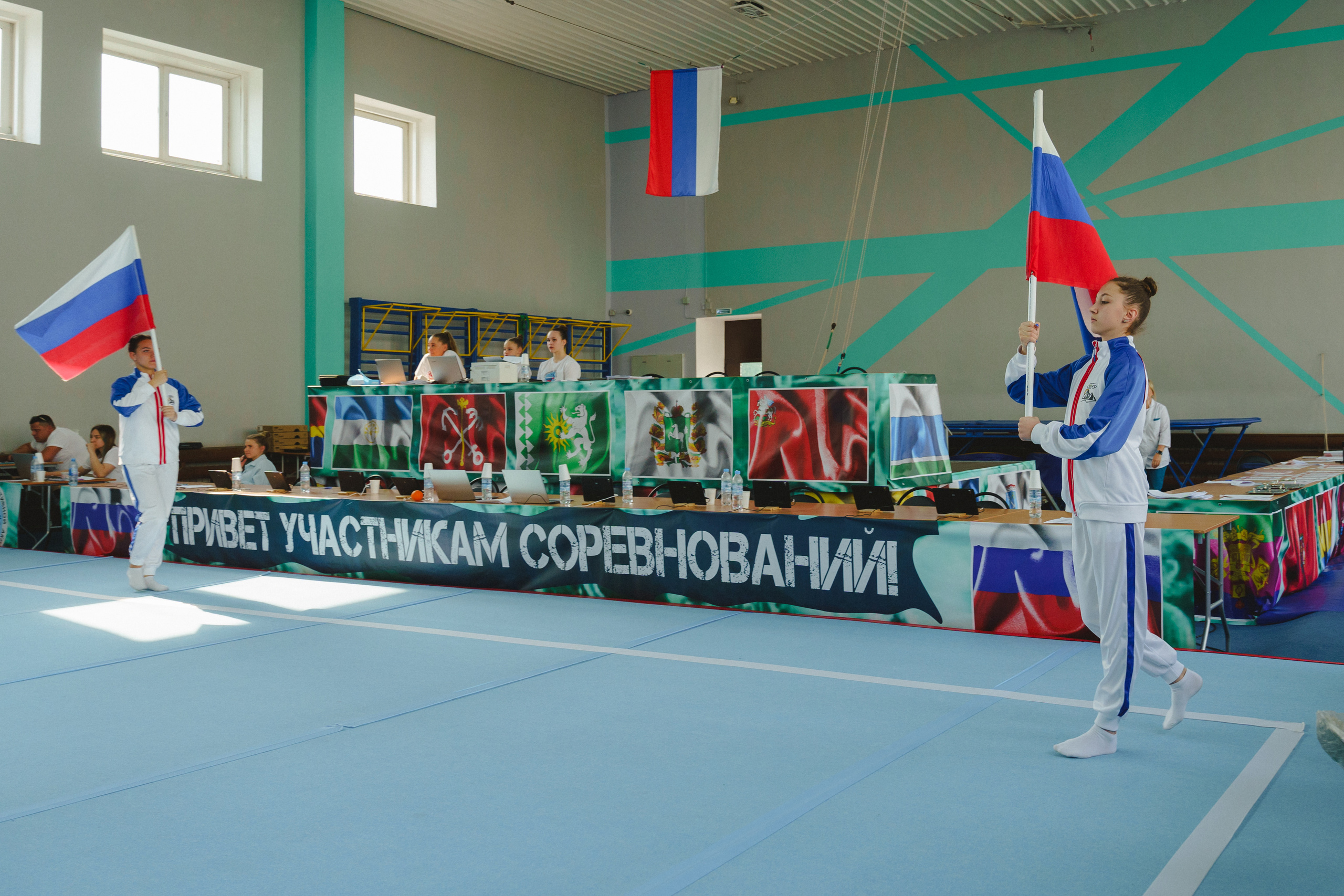 Межрегиональные соревнования по спортивной акробатике «Киндер Сюрприз». Фотограф в детский сад в Екатеринбурге, выпускные альбомы Юлия Умерова