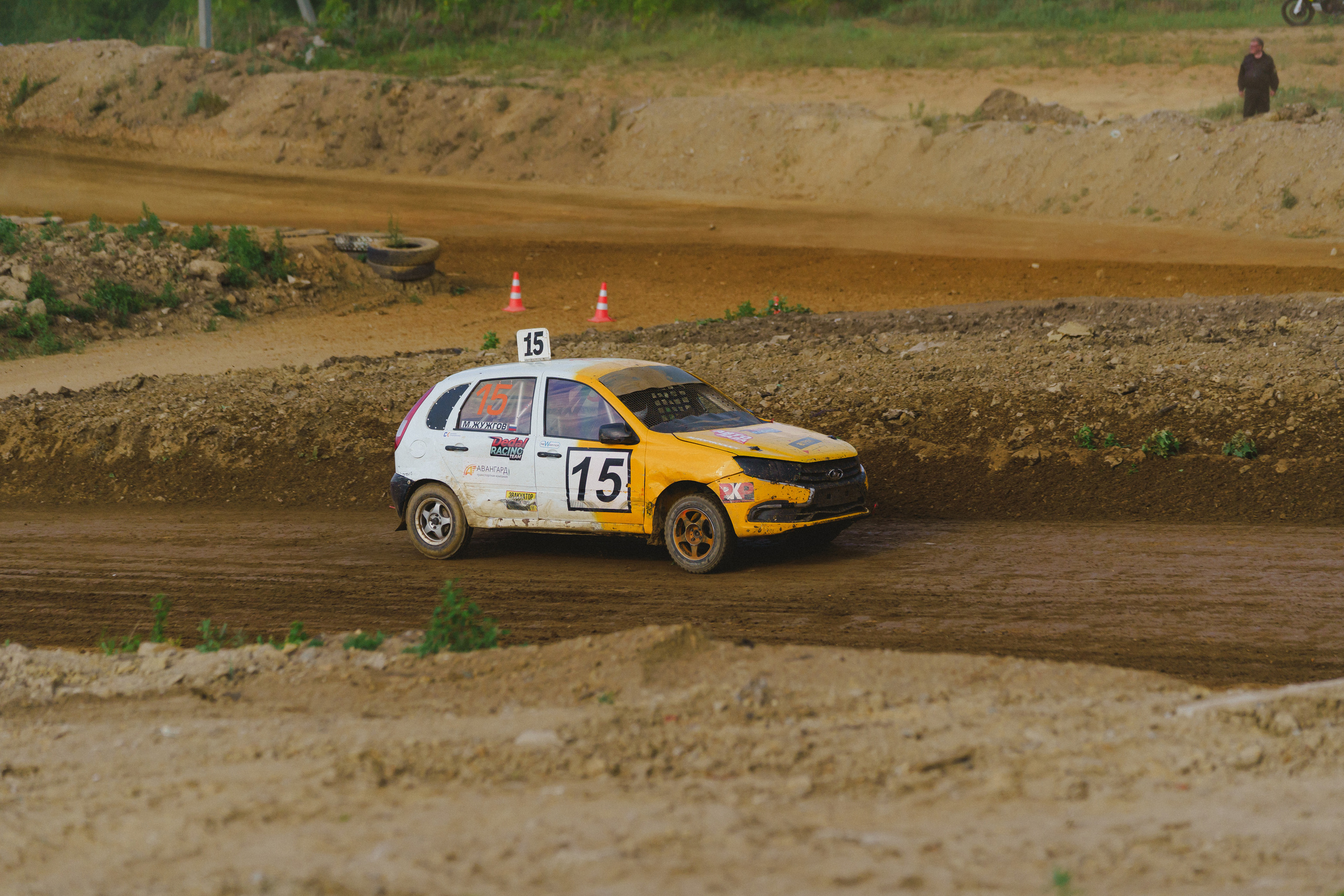 Автокросс Березовский. Фотограф Камиль Умеров. Фотограф в детский сад в Екатеринбурге, выпускные альбомы Юлия Умерова