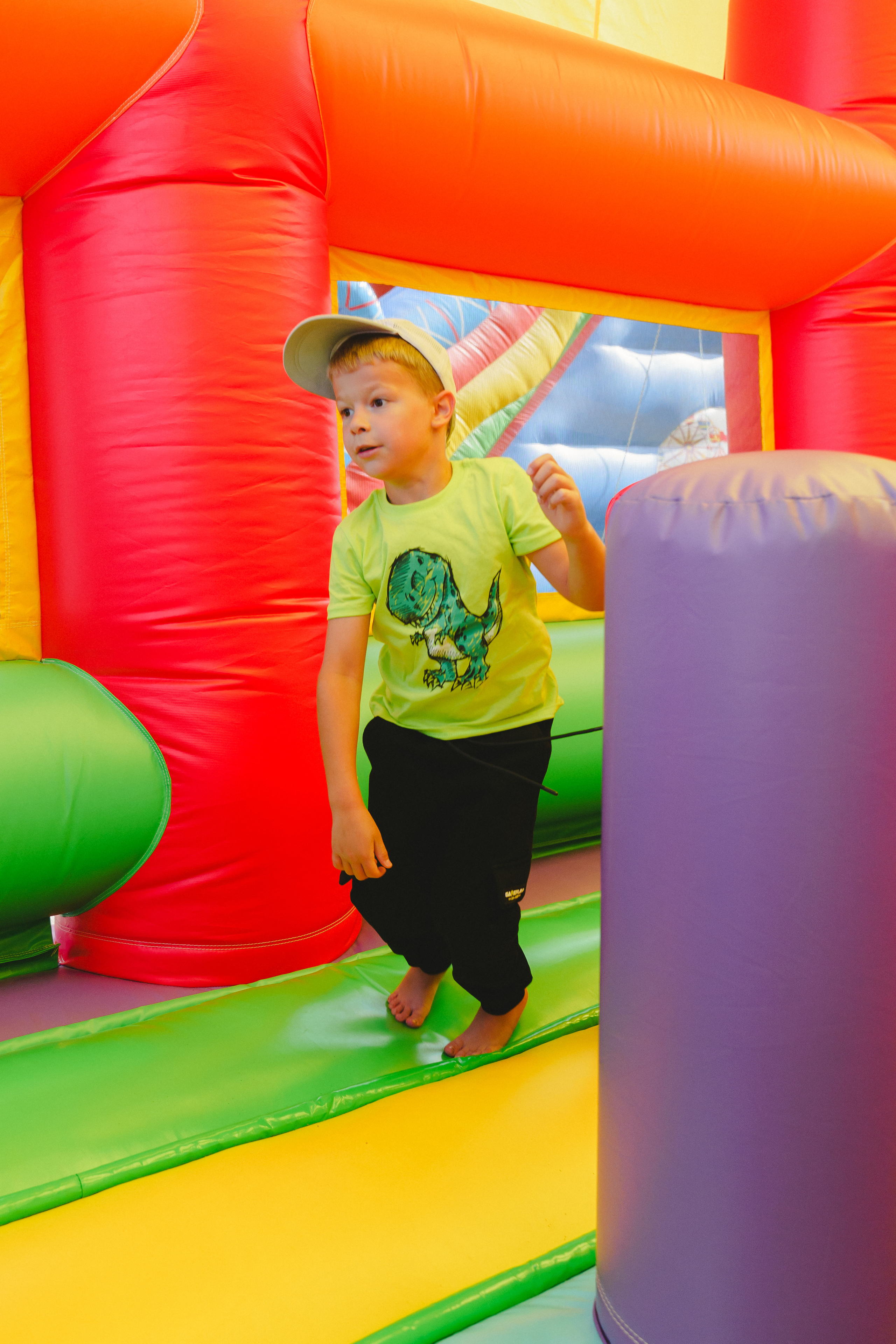 Открытие парка аттракционов «Галактика развлечений». Фотограф в детский сад в Екатеринбурге, выпускные альбомы Юлия Умерова