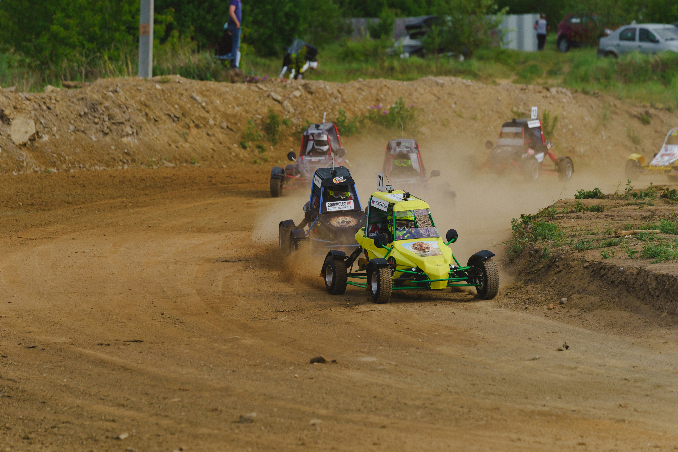 Автокросс Березовский. Фотограф Камиль Умеров. Фотограф в детский сад в Екатеринбурге, выпускные альбомы Юлия Умерова
