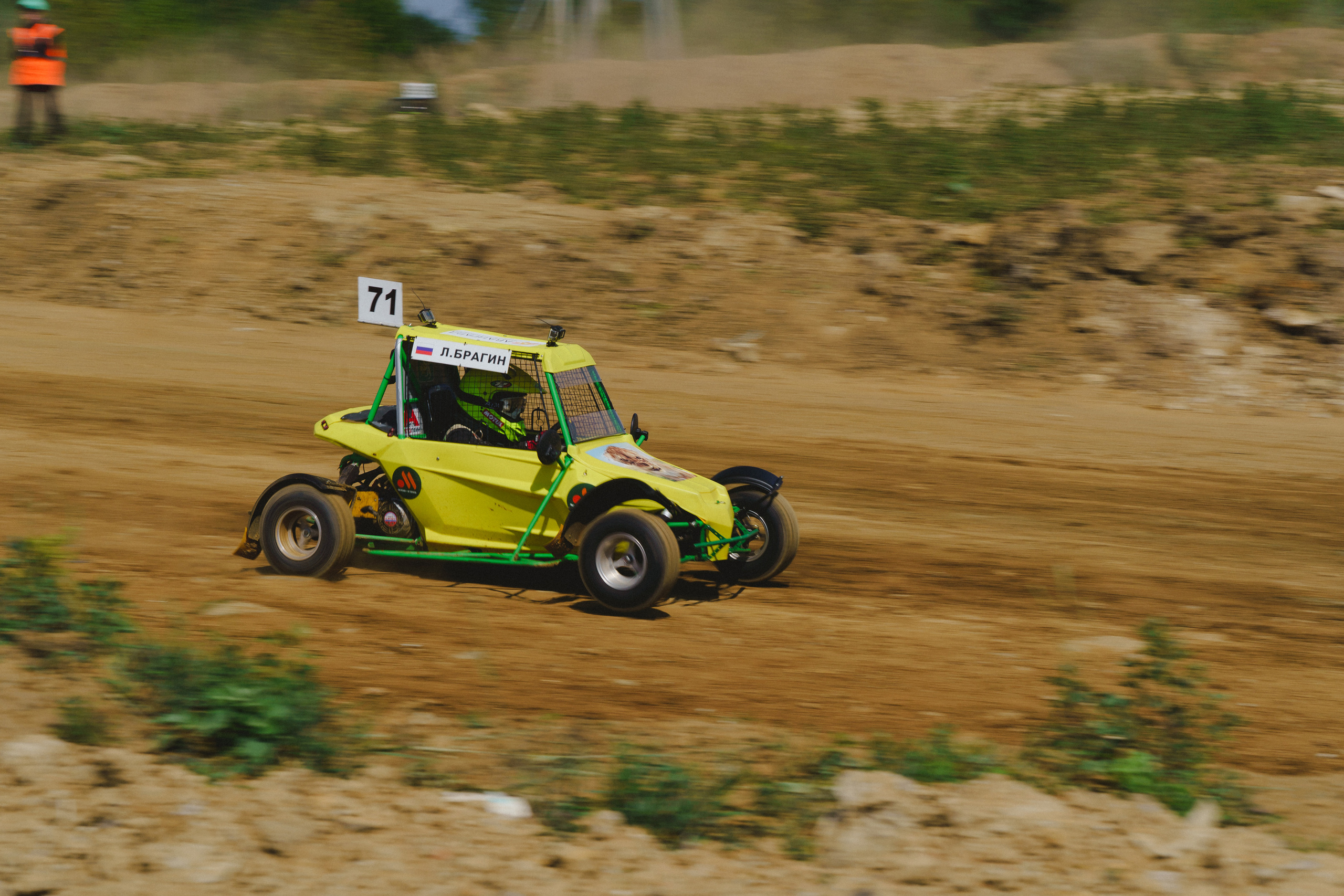 Автокросс Березовский. Фотограф Камиль Умеров. Фотограф в детский сад в Екатеринбурге, выпускные альбомы Юлия Умерова