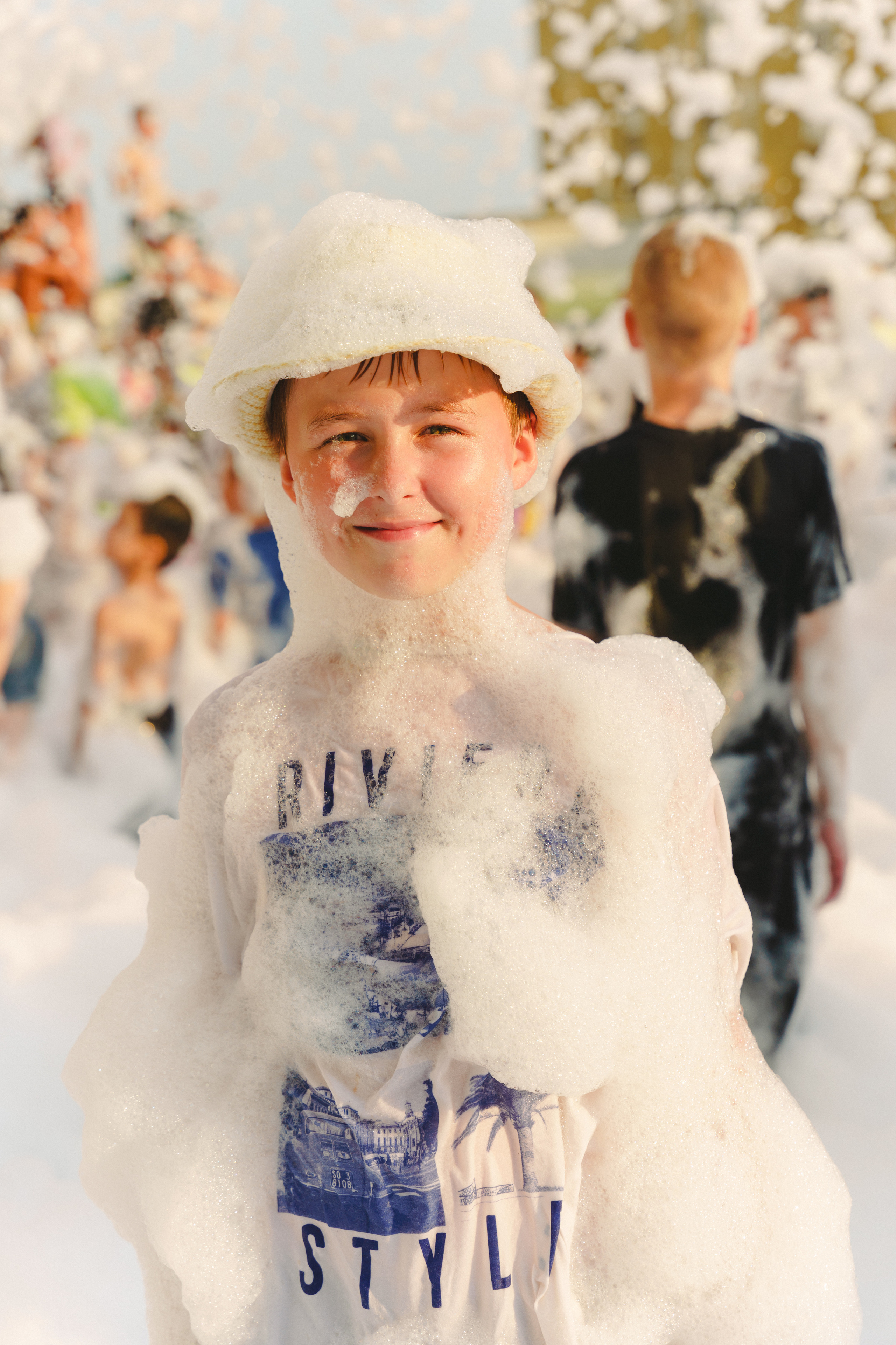 Пена — ПАТИ «Галактика развлечений» и «УК КОТ». Фотограф в детский сад в Екатеринбурге, выпускные альбомы Юлия Умерова
