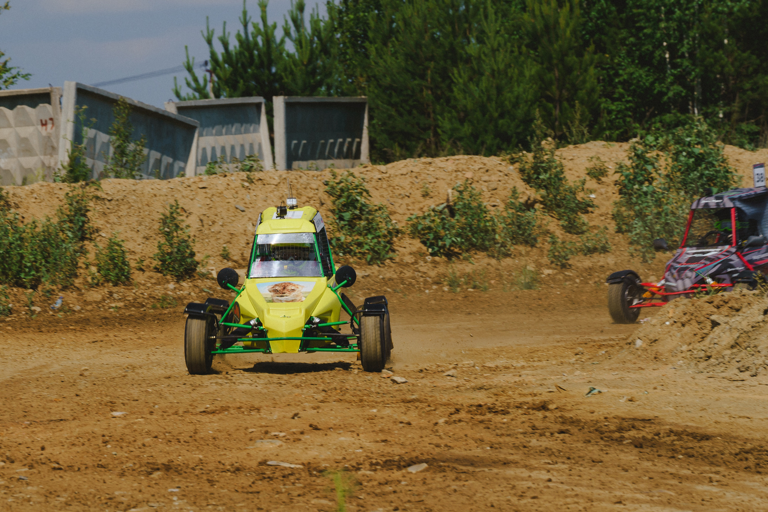 Автокросс Березовский. Фотограф Камиль Умеров. Фотограф в детский сад в Екатеринбурге, выпускные альбомы Юлия Умерова