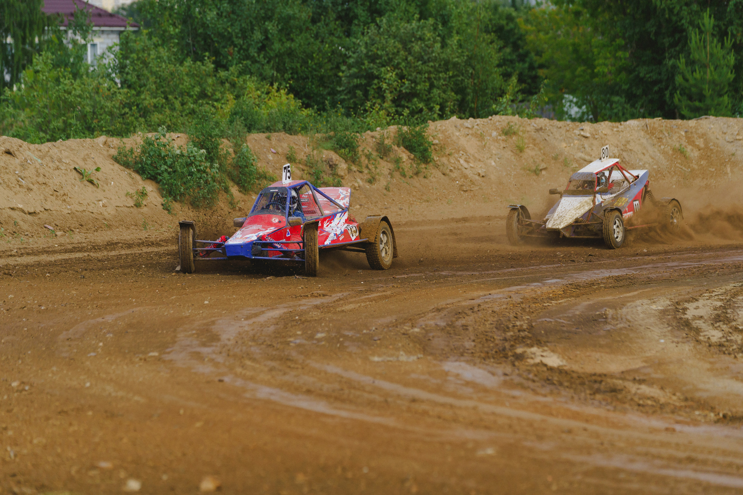 Автокросс Березовский. Фотограф Камиль Умеров. Фотограф в детский сад в Екатеринбурге, выпускные альбомы Юлия Умерова