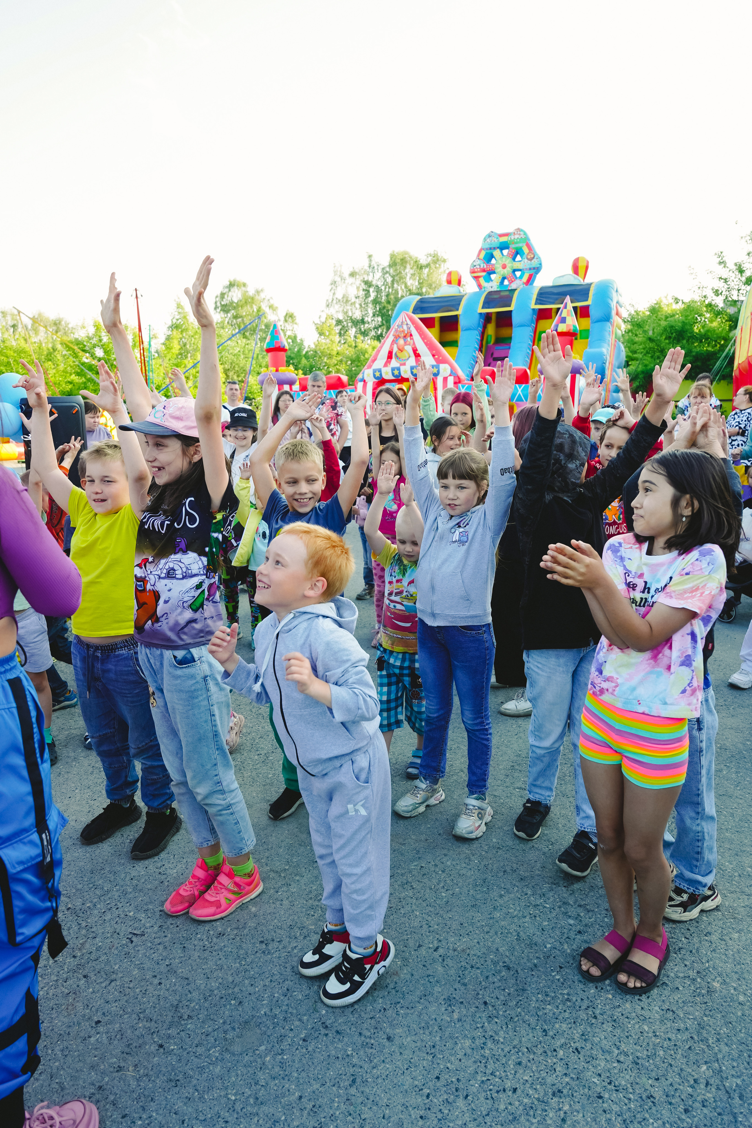 Открытие парка аттракционов «Галактика развлечений». Фотограф в детский сад в Екатеринбурге, выпускные альбомы Юлия Умерова