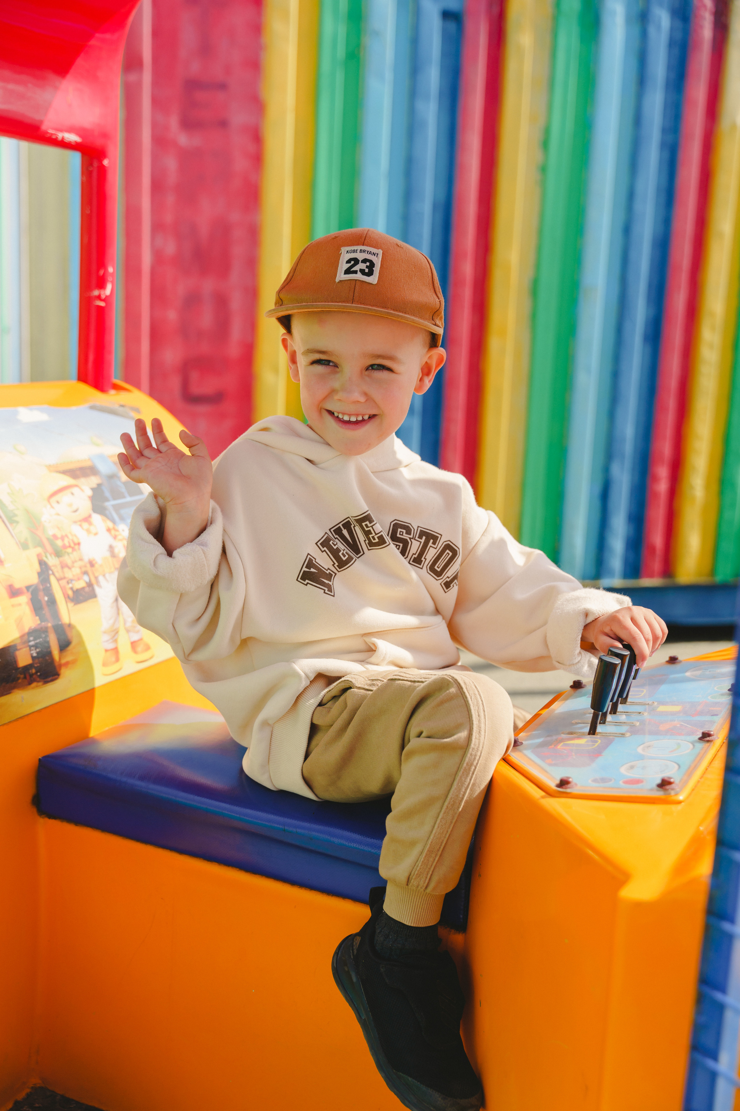 Открытие парка аттракционов «Галактика развлечений». Фотограф в детский сад в Екатеринбурге, выпускные альбомы Юлия Умерова