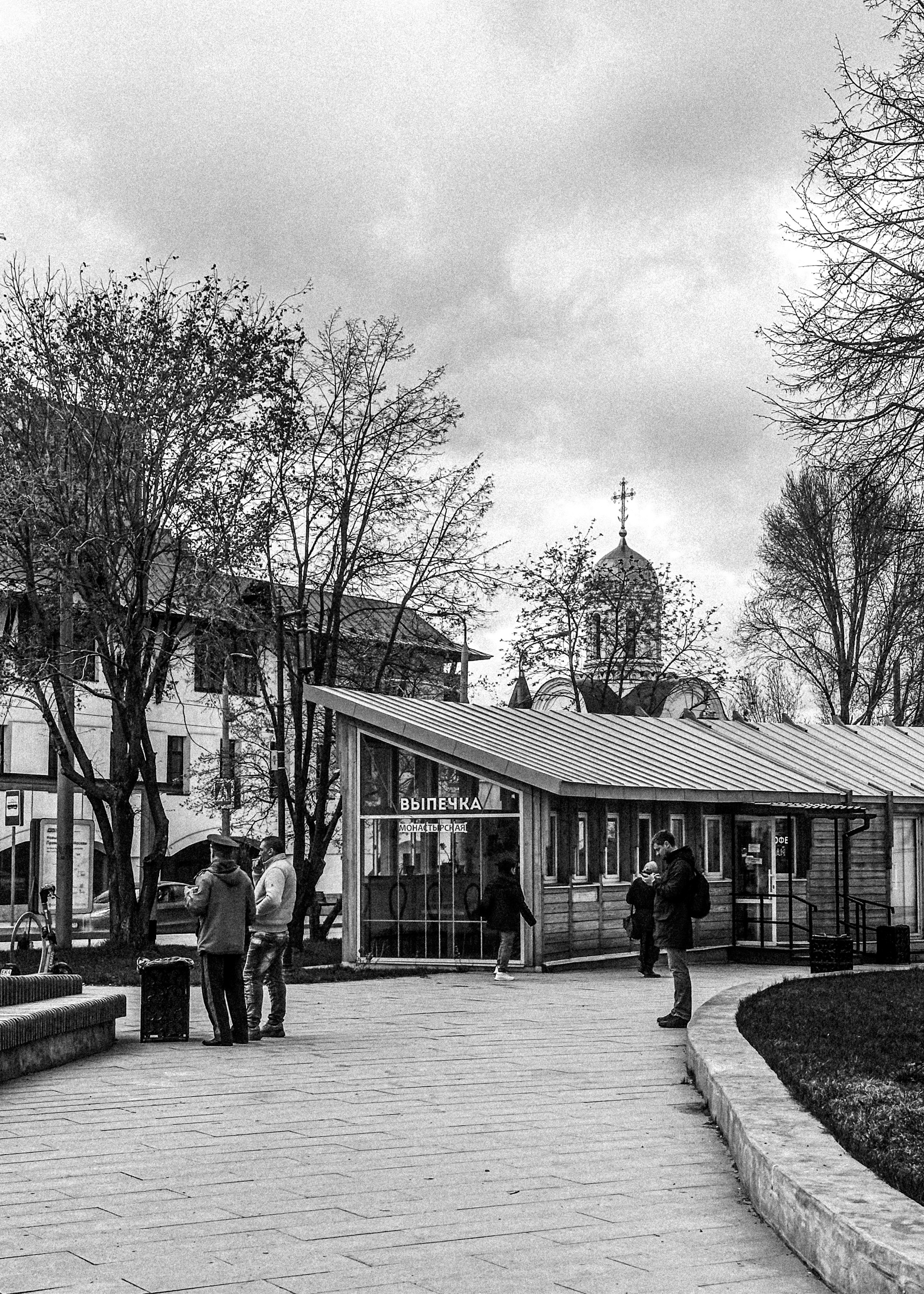Весна 2026 ЧБ. Фотограф в Москве — Рина Серёгина