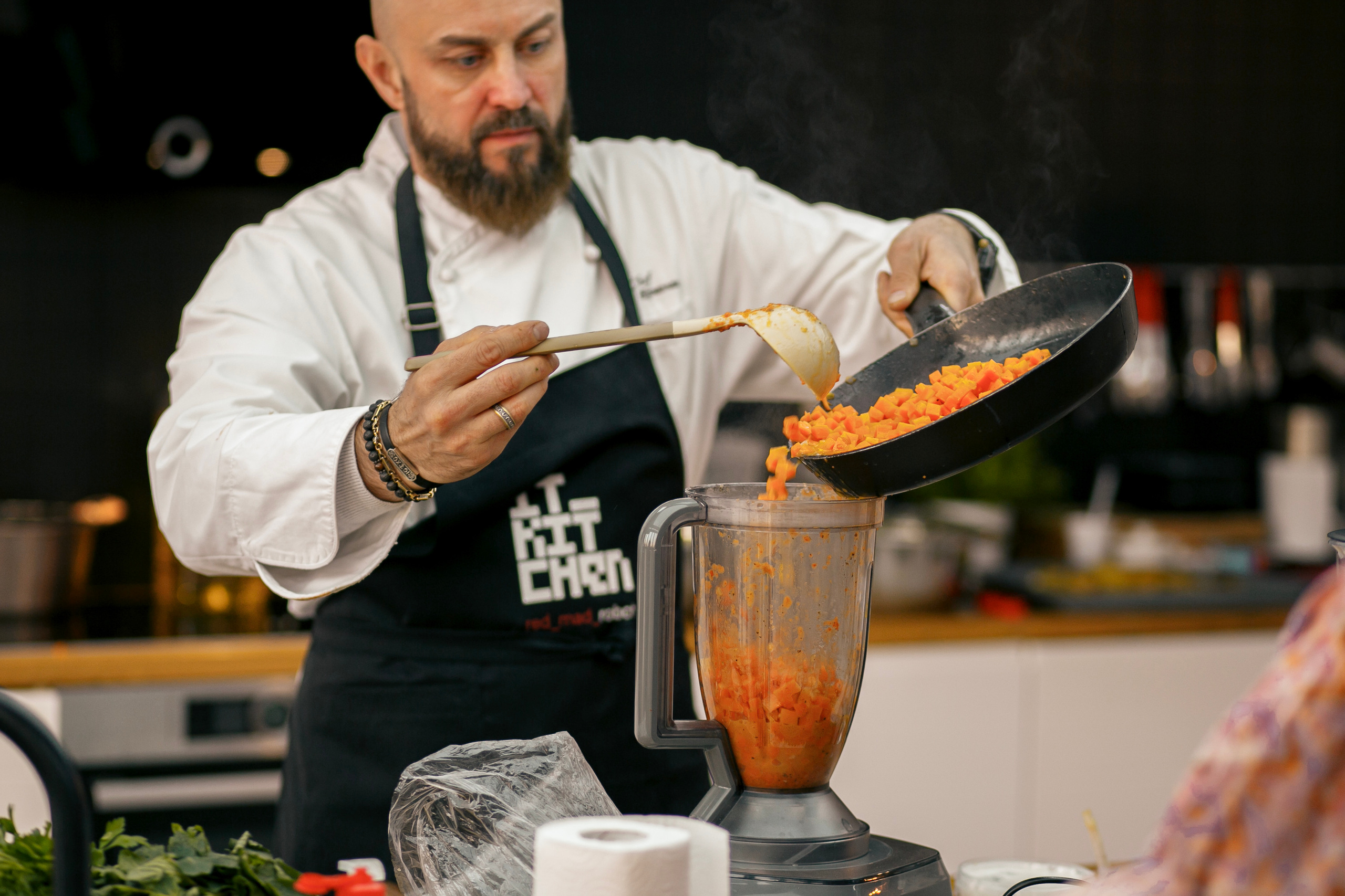 Beeline x Bosch. Репортажный фотограф в Алмате Чумаков Георгий