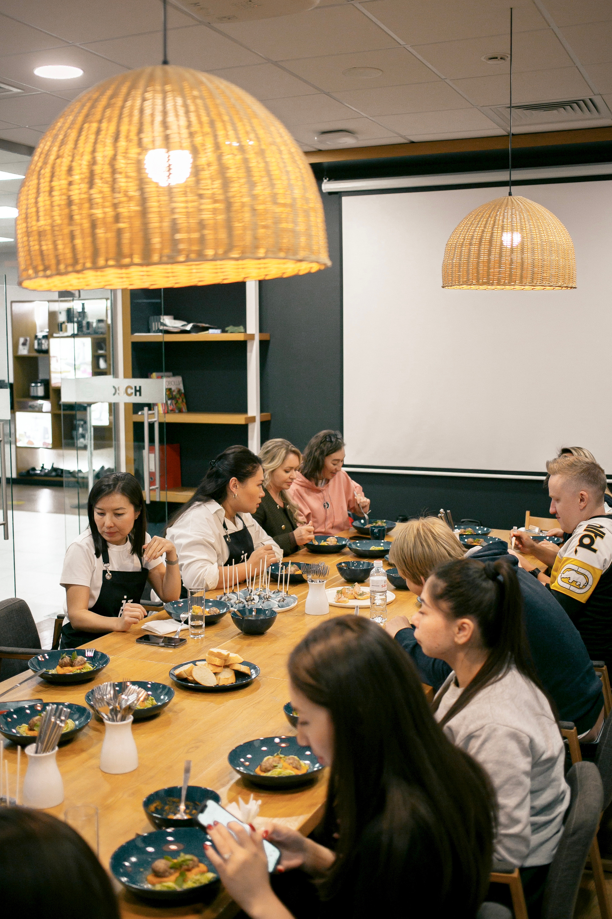 Beeline x Bosch. Репортажный фотограф в Алмате Чумаков Георгий