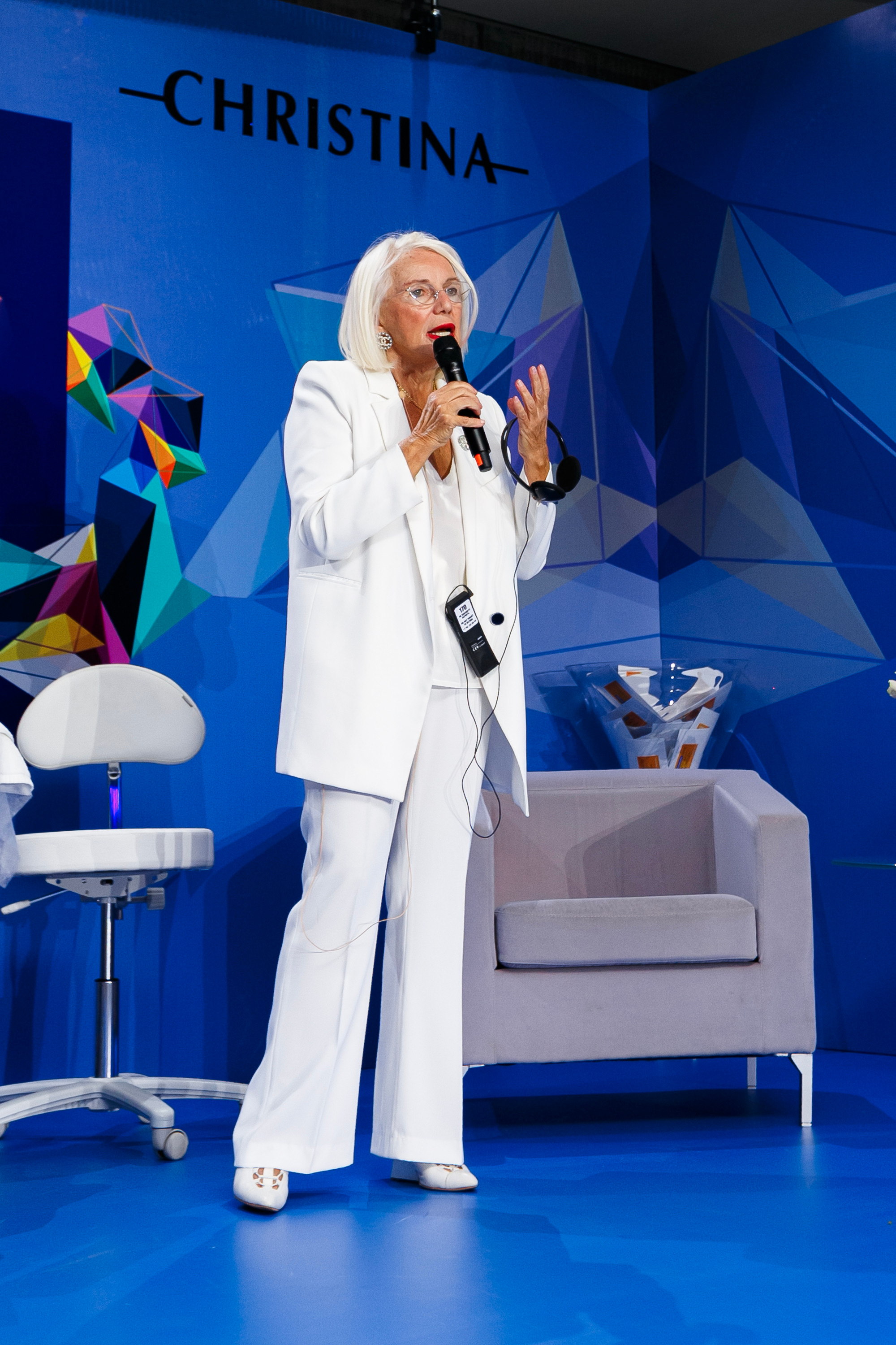 Christina Cosmetics Professional. Репортажный фотограф в Алмате Чумаков Георгий