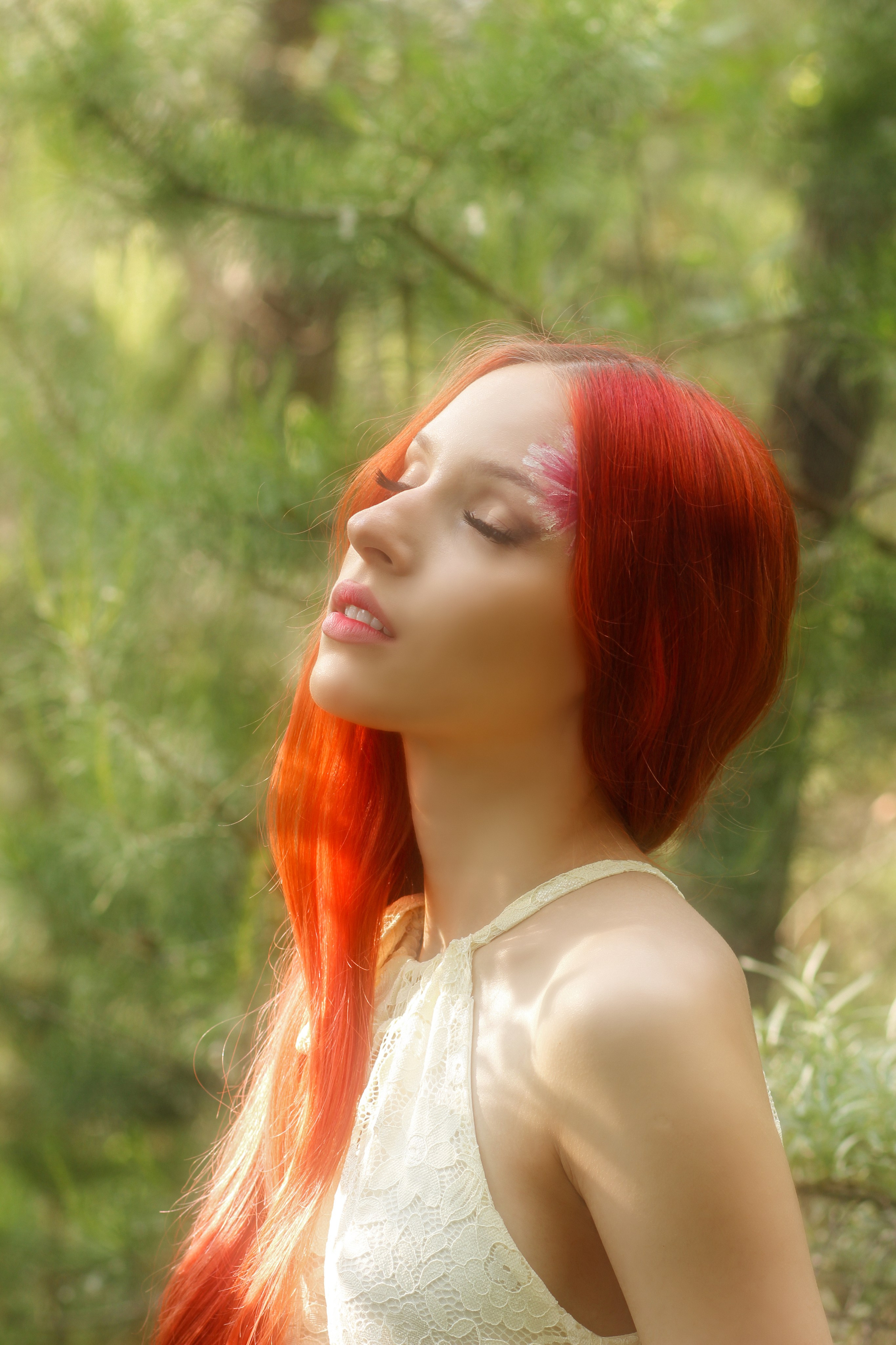 Игра теней и света создает волшебную атмосферу, которая погружает в мир фантазии и мечтаний. Фотограф Красноярск