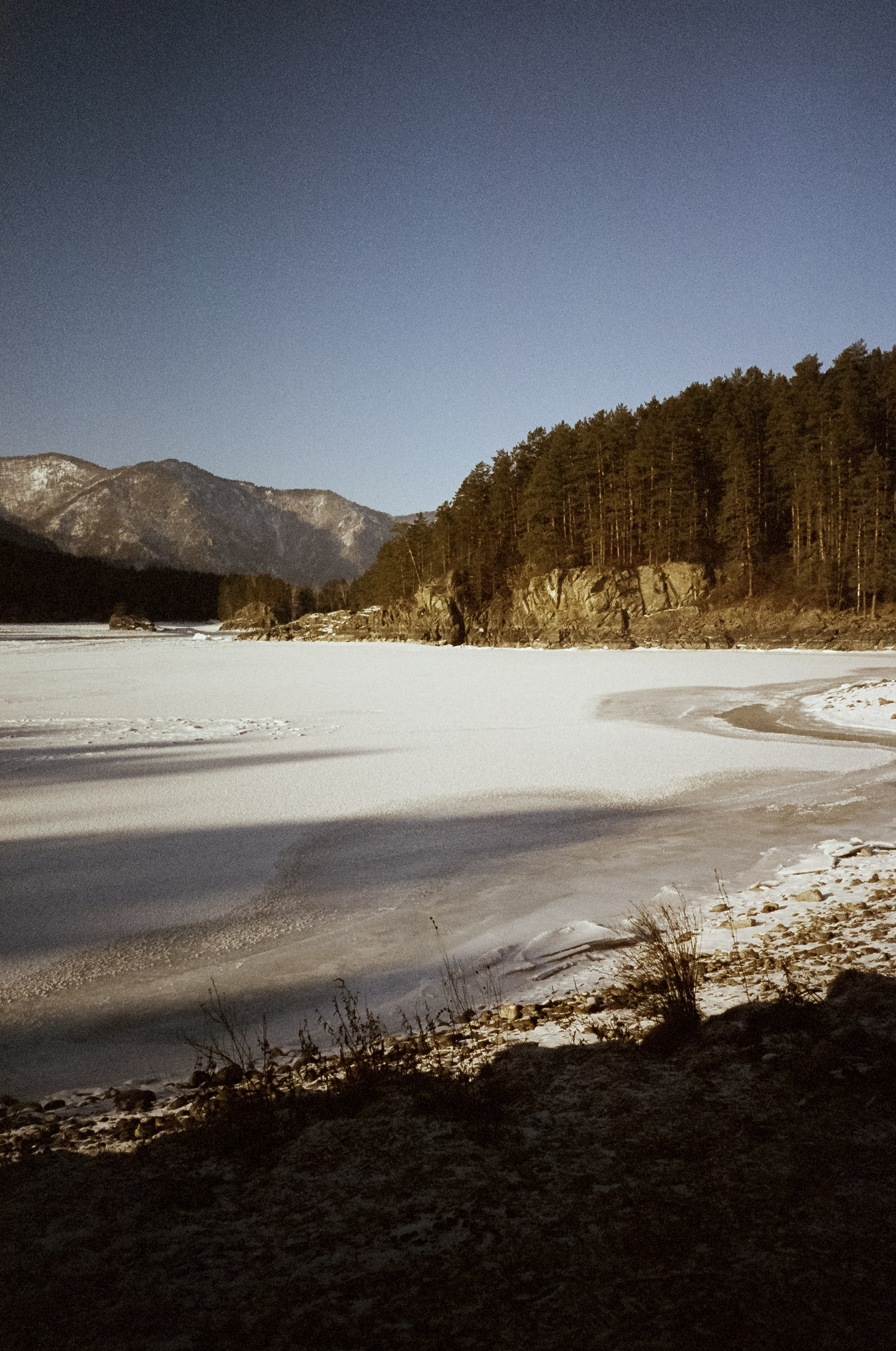 Кызыл-Таш. Зимний пляж. Фотограф-документалист Мария Осокина