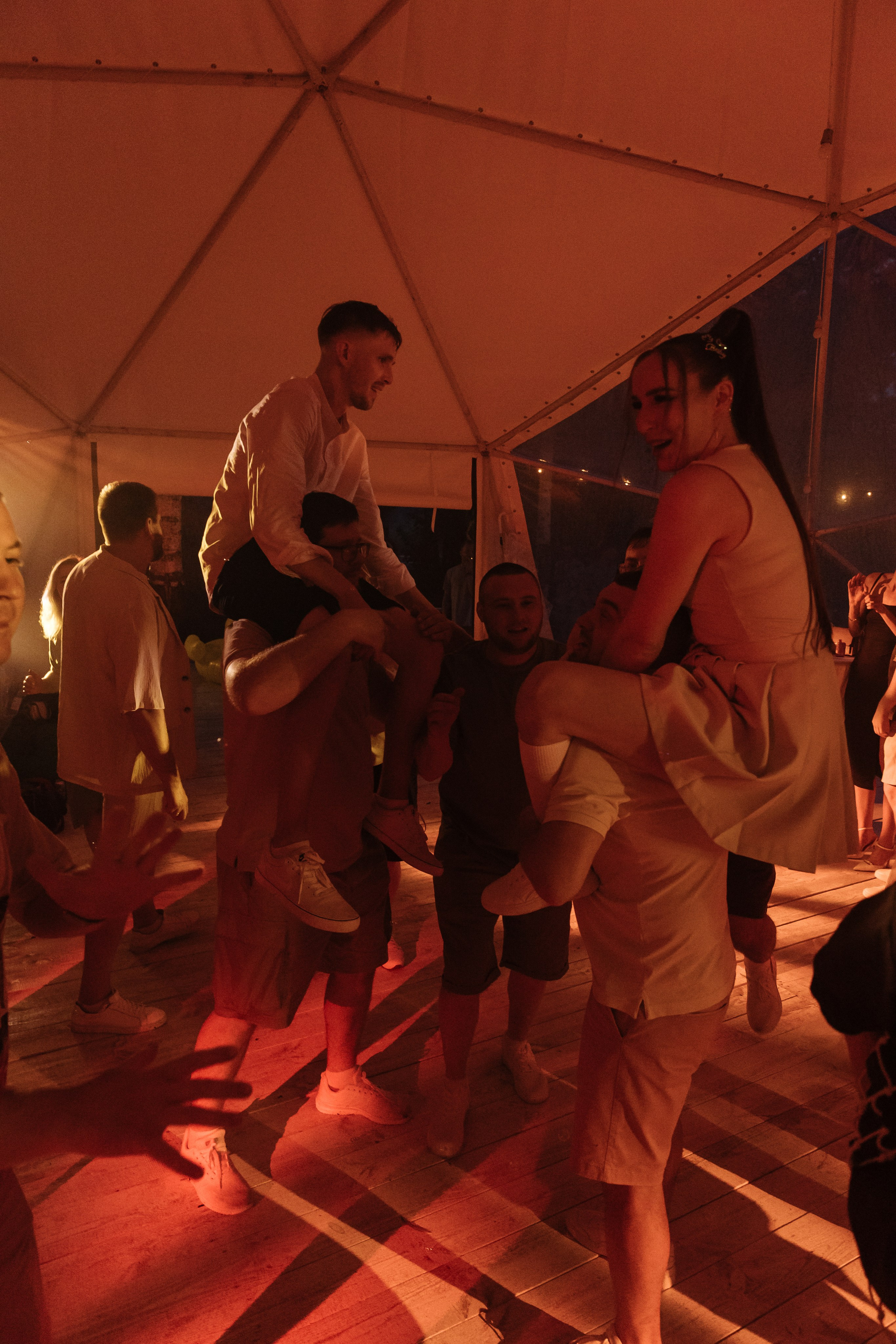 Оксана и Кирилл. Мозжерина Ирина — Свадебный и семейный фотограф в Екатеринбурге