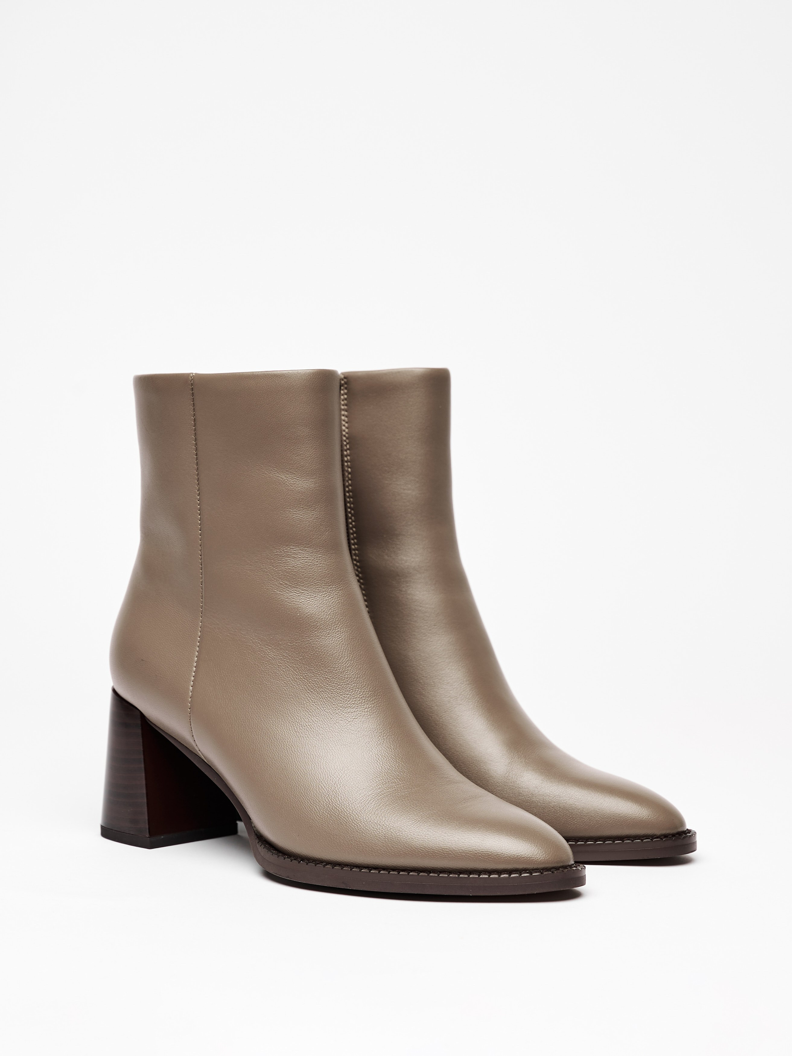 Съёмка для бренда Salamander. Fashion фотограф в Москве Ксения Чупрунова