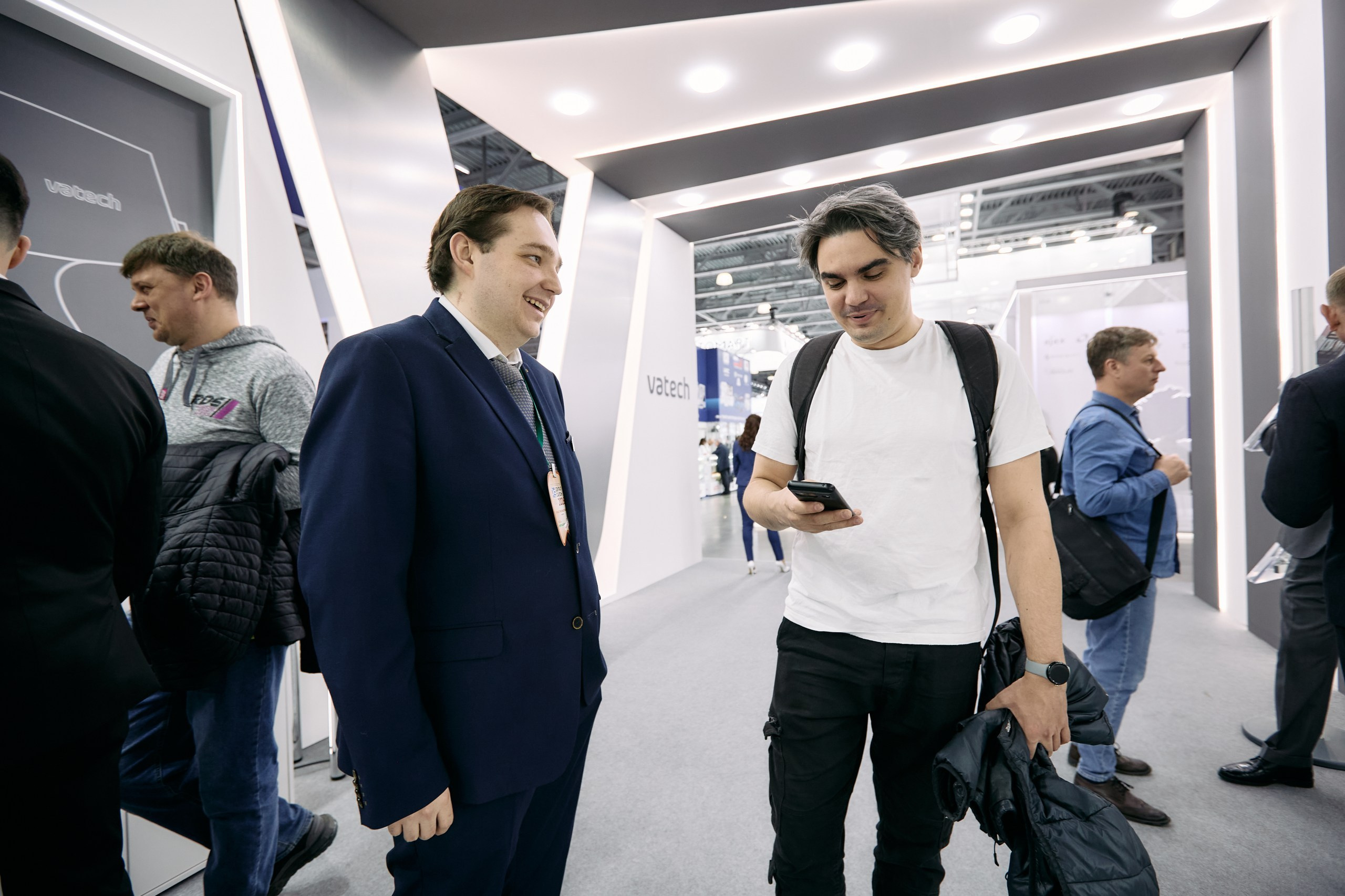 Дентал Салон 2026: Vatech. Свадебный и репортажный фотограф Дмитрий Кононенко