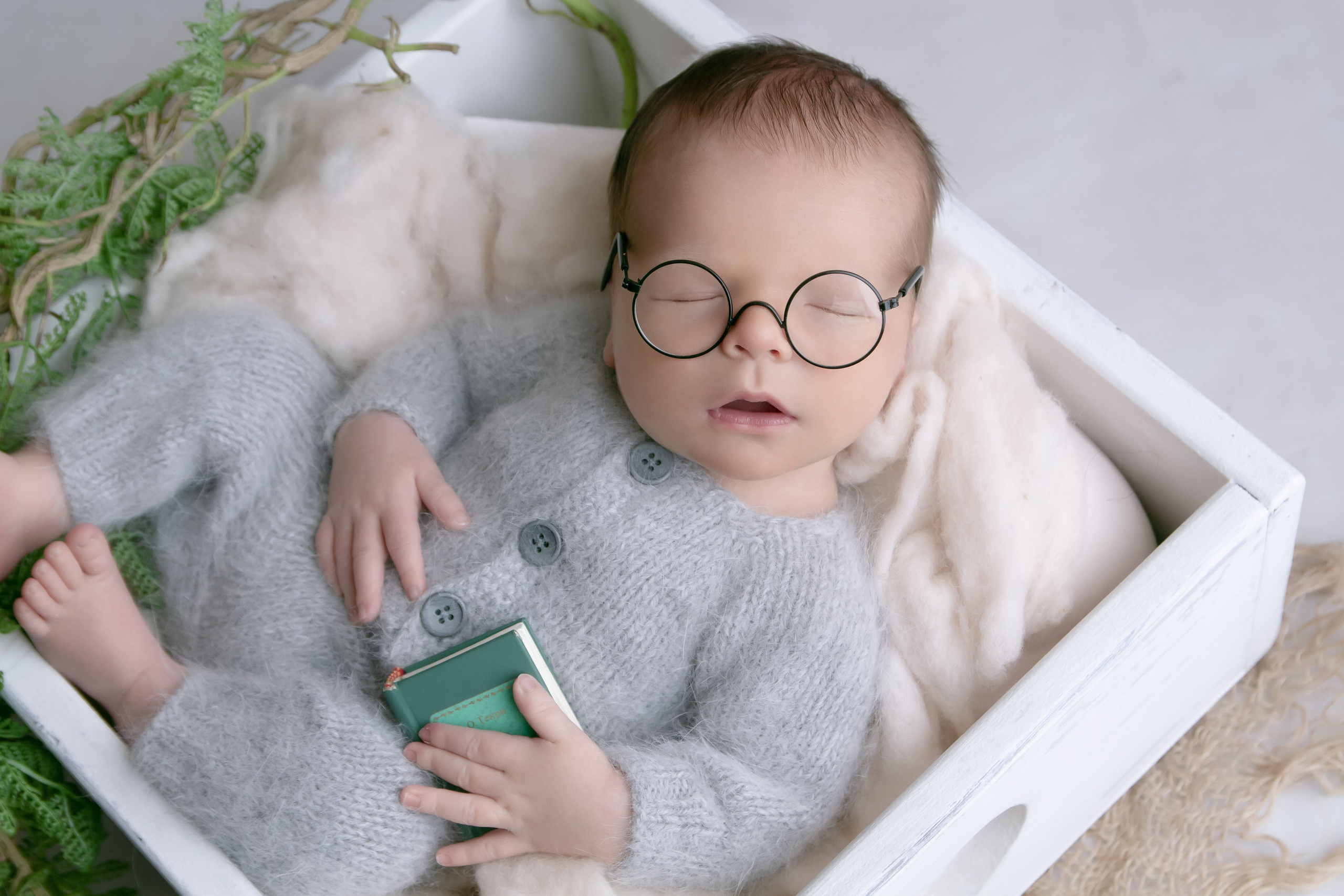 Портфолио. Самая первая фотосессия малыша! Профессиональная съемка новорожденных Newborn в Москве и МО!