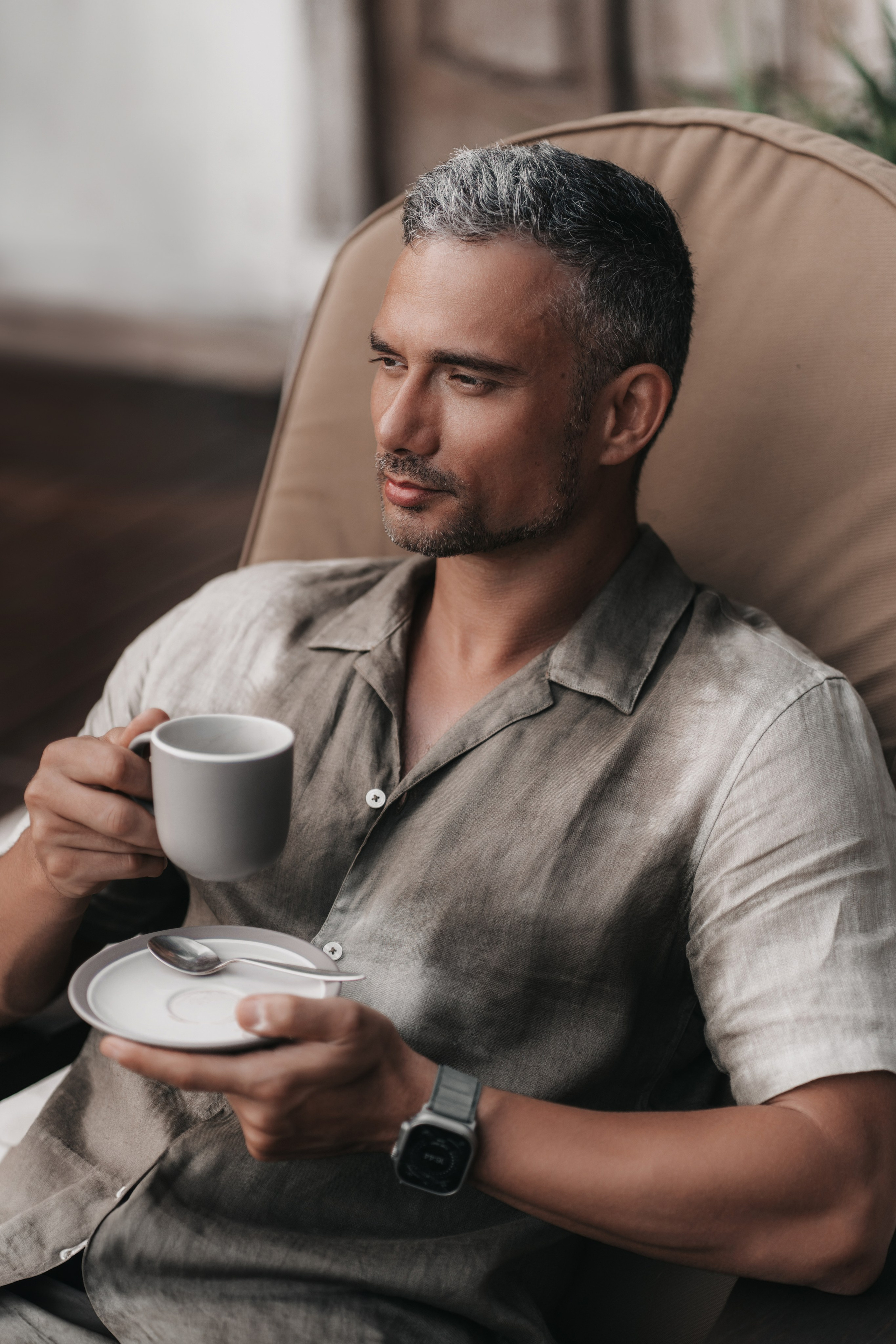 Professional Wedding Photography, Portraits, and Studio Photoshoots in Phuket