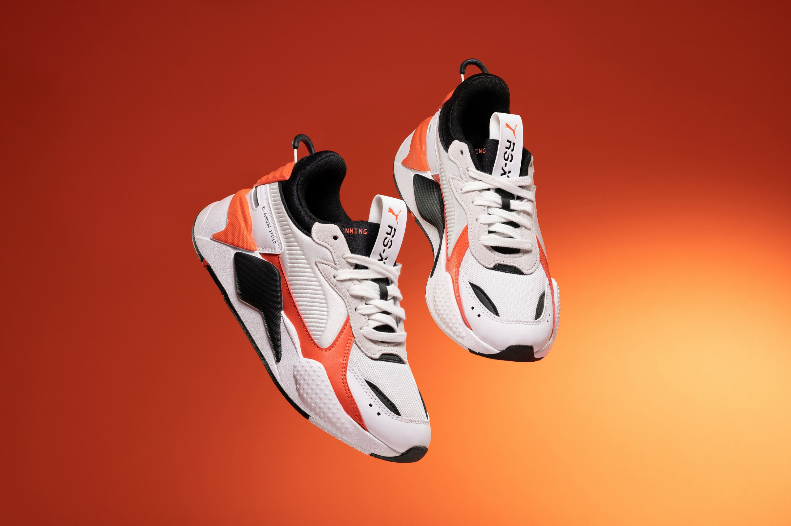 2023.11.11 Sneakers. Студия рекламной и предметной съемки товаров WELKO Studio