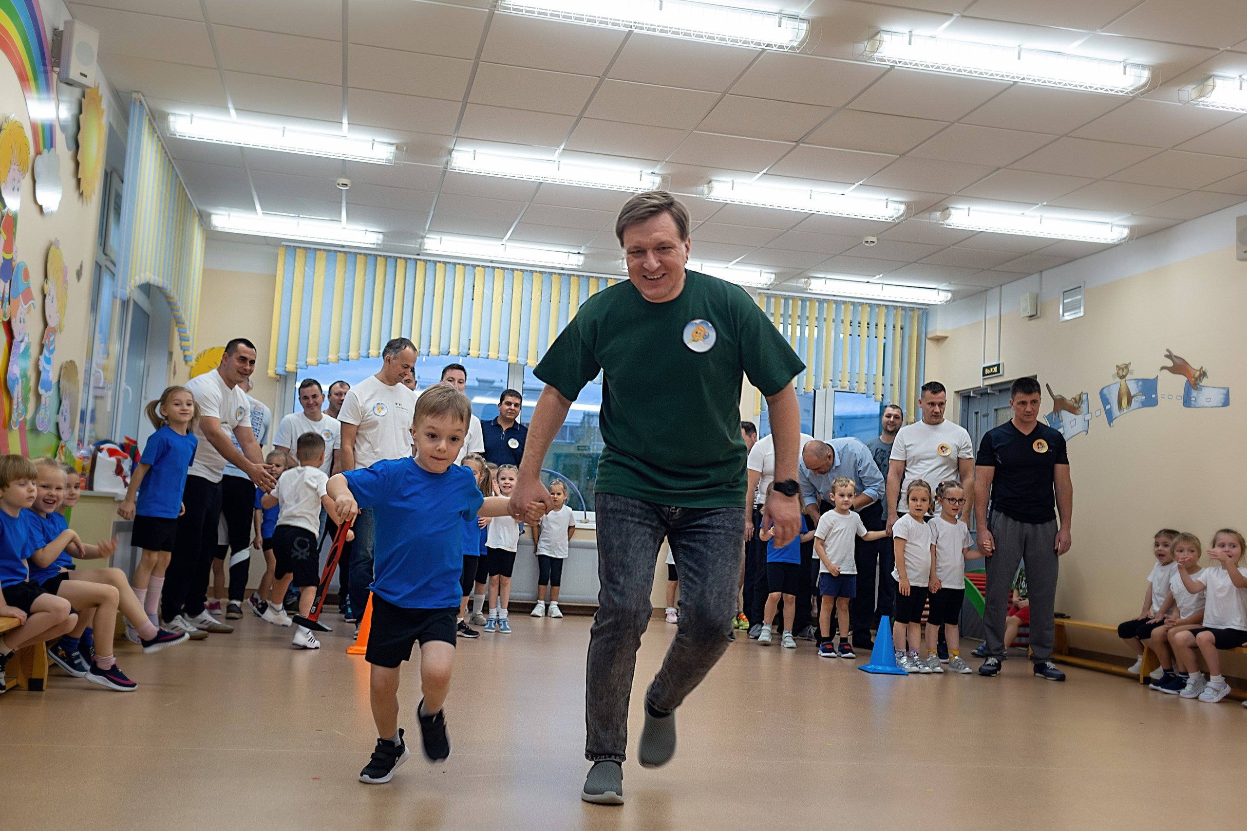 День пап в детском саду_2024. Семейный фотограф в Санкт-Петербурге