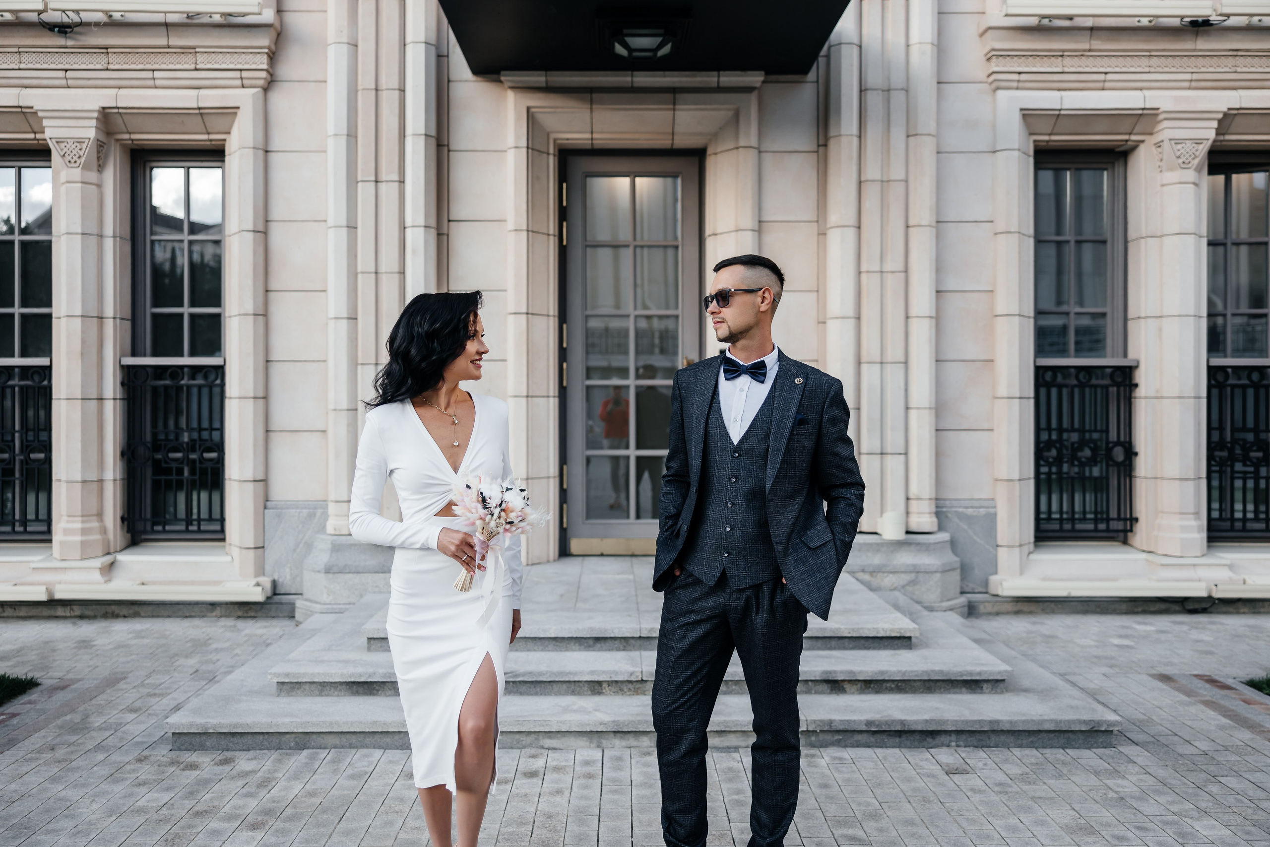 Анонс свадебной прогулки для Юлии и Артема. Свадебный фотограф в Крыму и Севастополе Ольга Баскакова