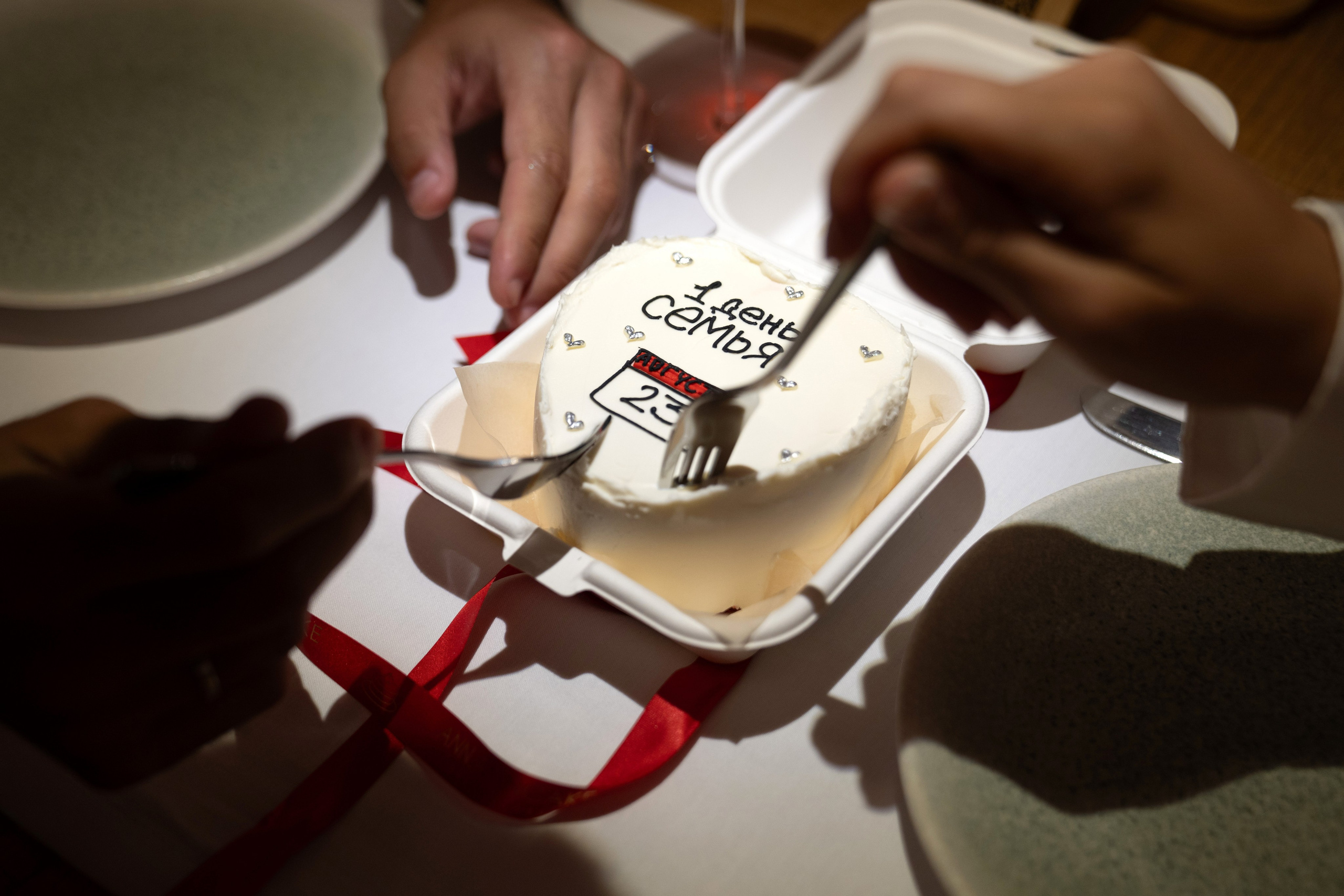 Лера и Руслан — Свадебный фототур. Свадебный фотограф в Сочи и Адлере — Фотосессии на море и в горах | Виктор Рогулев